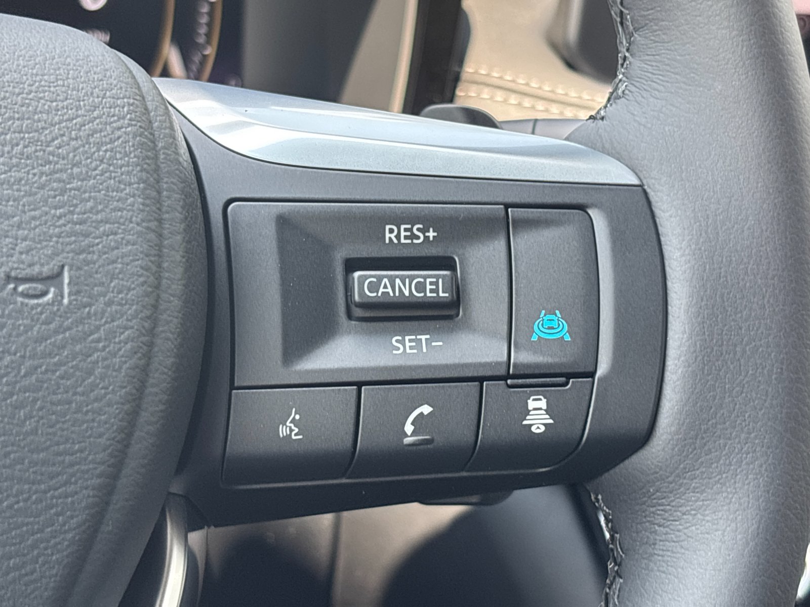 New 2027 MOONBOW BLUE INFINITI Luxe FWD image 20