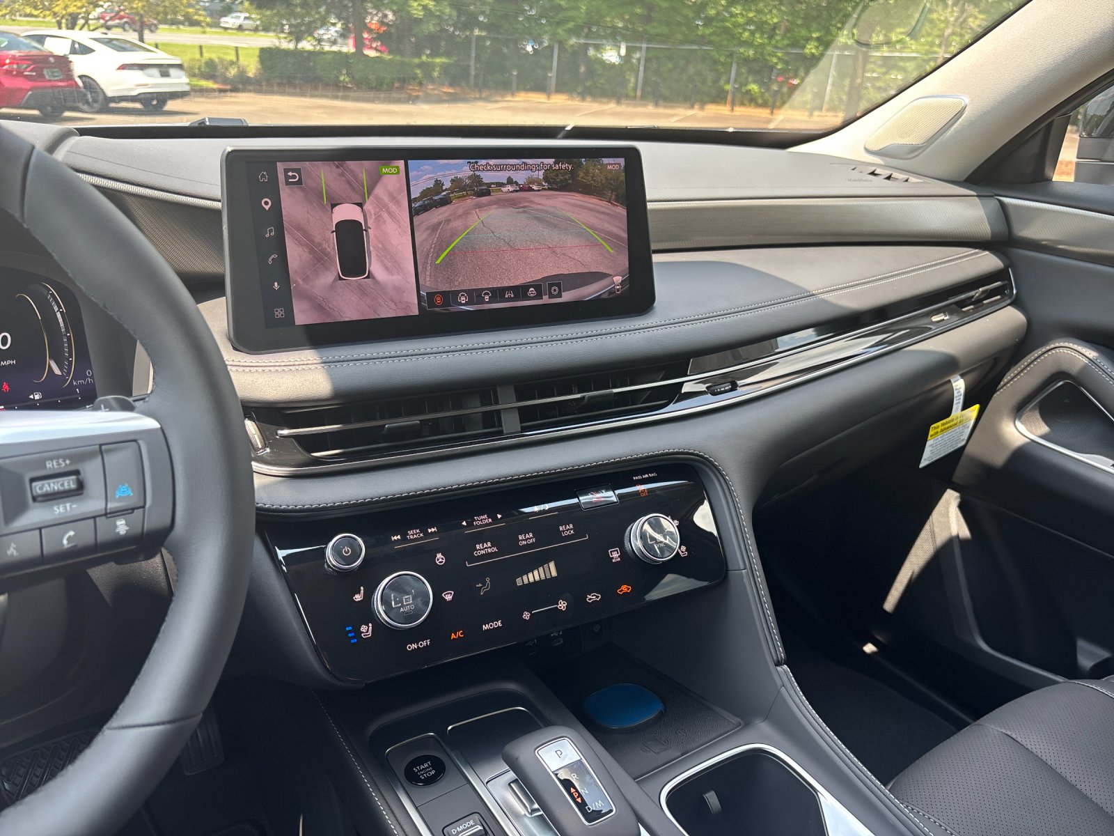 New 2027 MOONBOW BLUE INFINITI Luxe FWD image 29