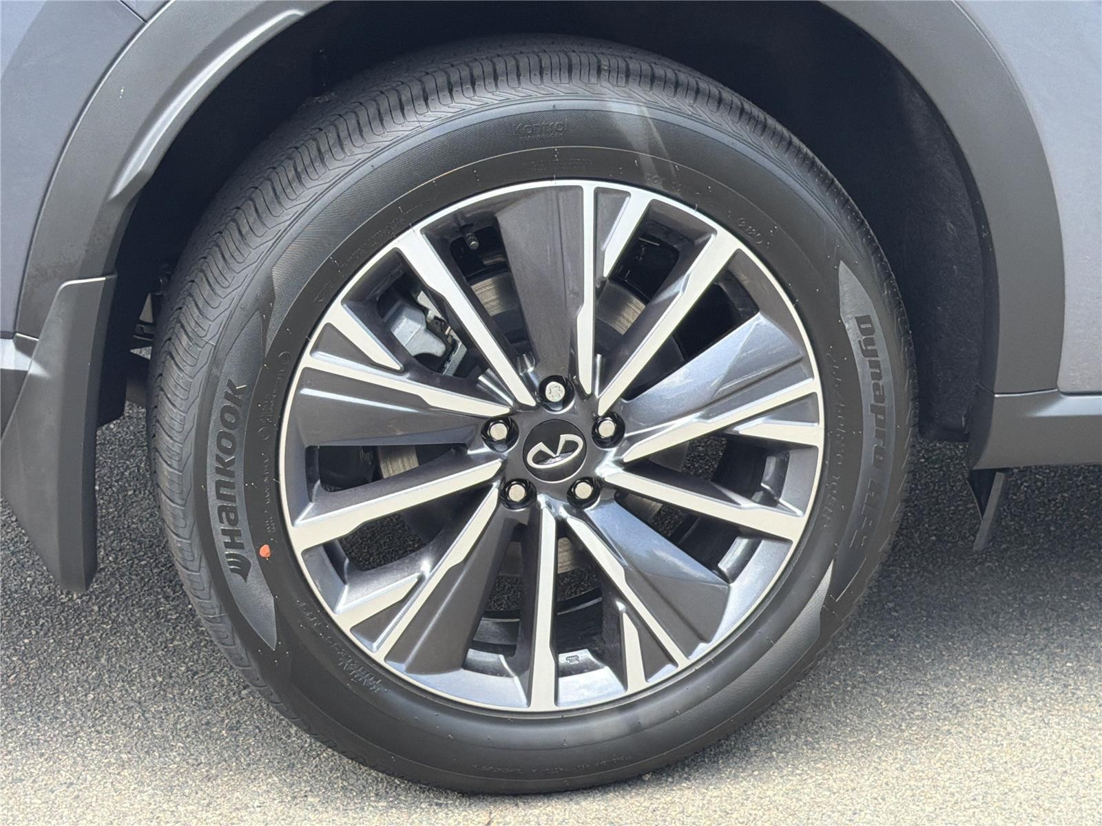 New 2027 MOONBOW BLUE INFINITI Luxe FWD image 31