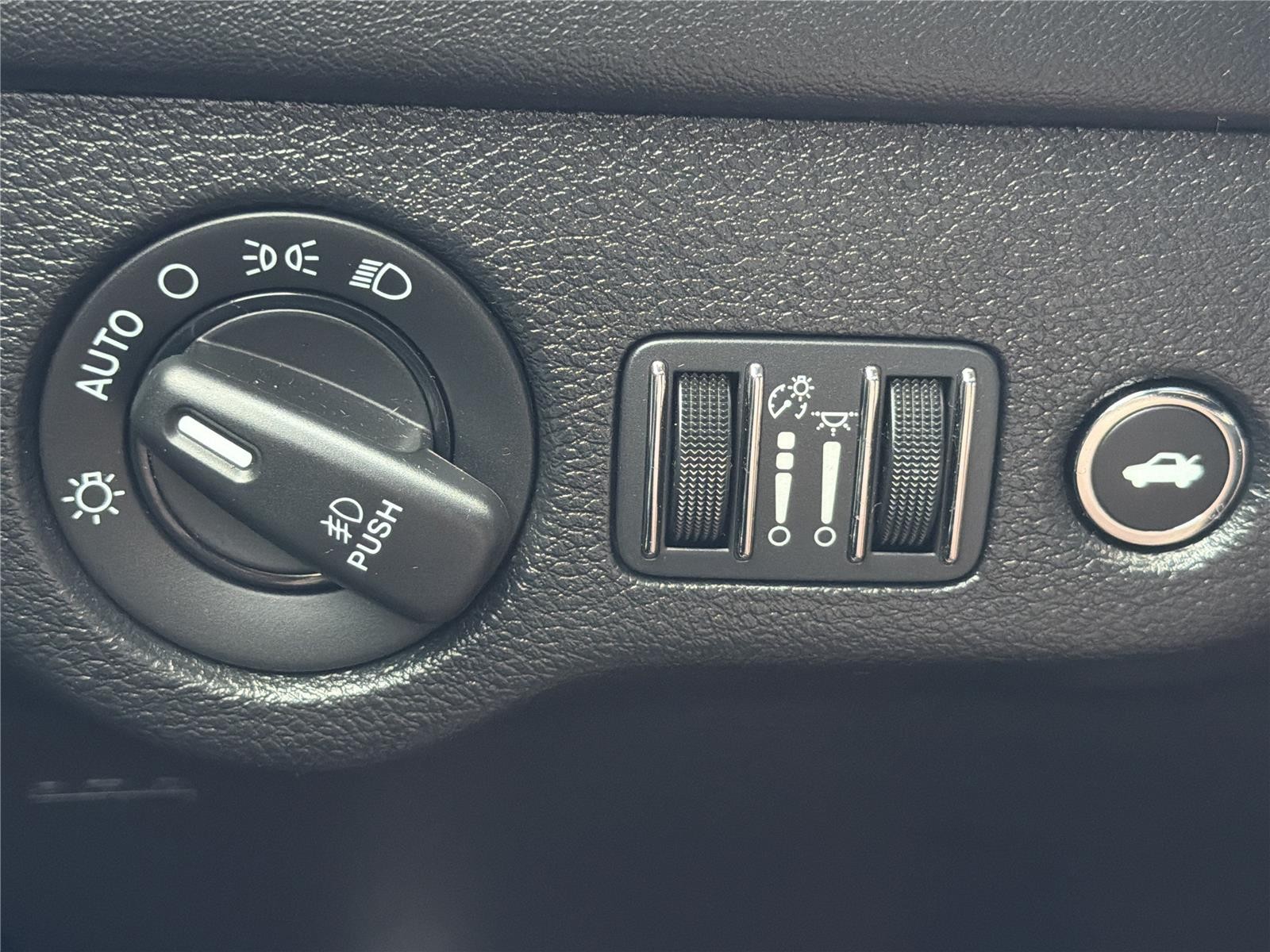 Used 2022 Pitch Black Clearcoat Dodge Scat Pack image 20
