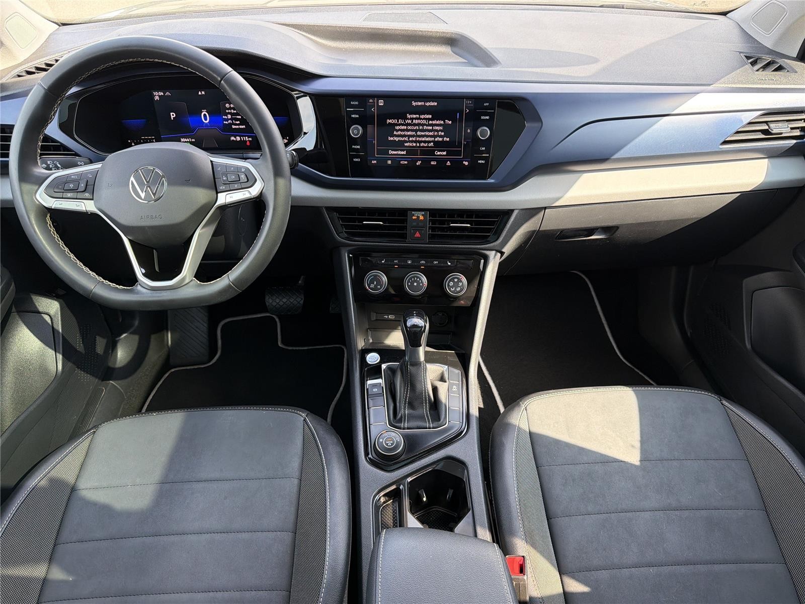 Used 2023 Pure Gray Volkswagen SE image 9