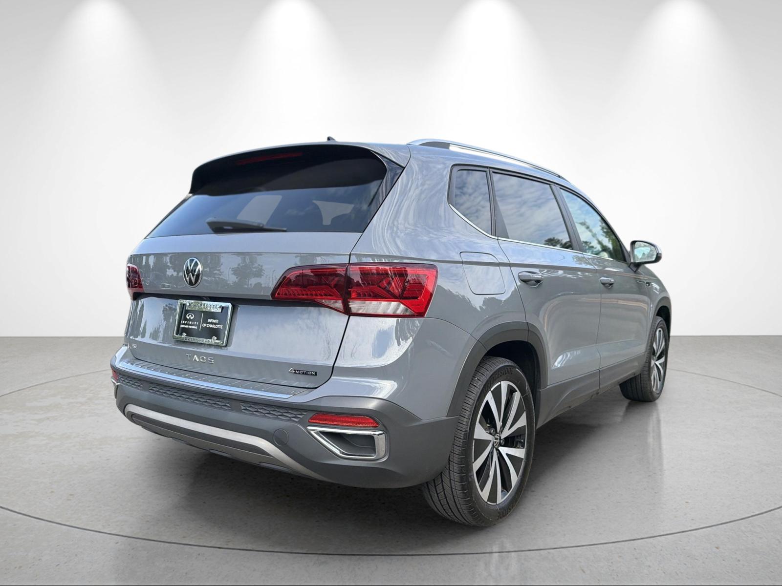 Used 2023 Pure Gray Volkswagen SE image 5