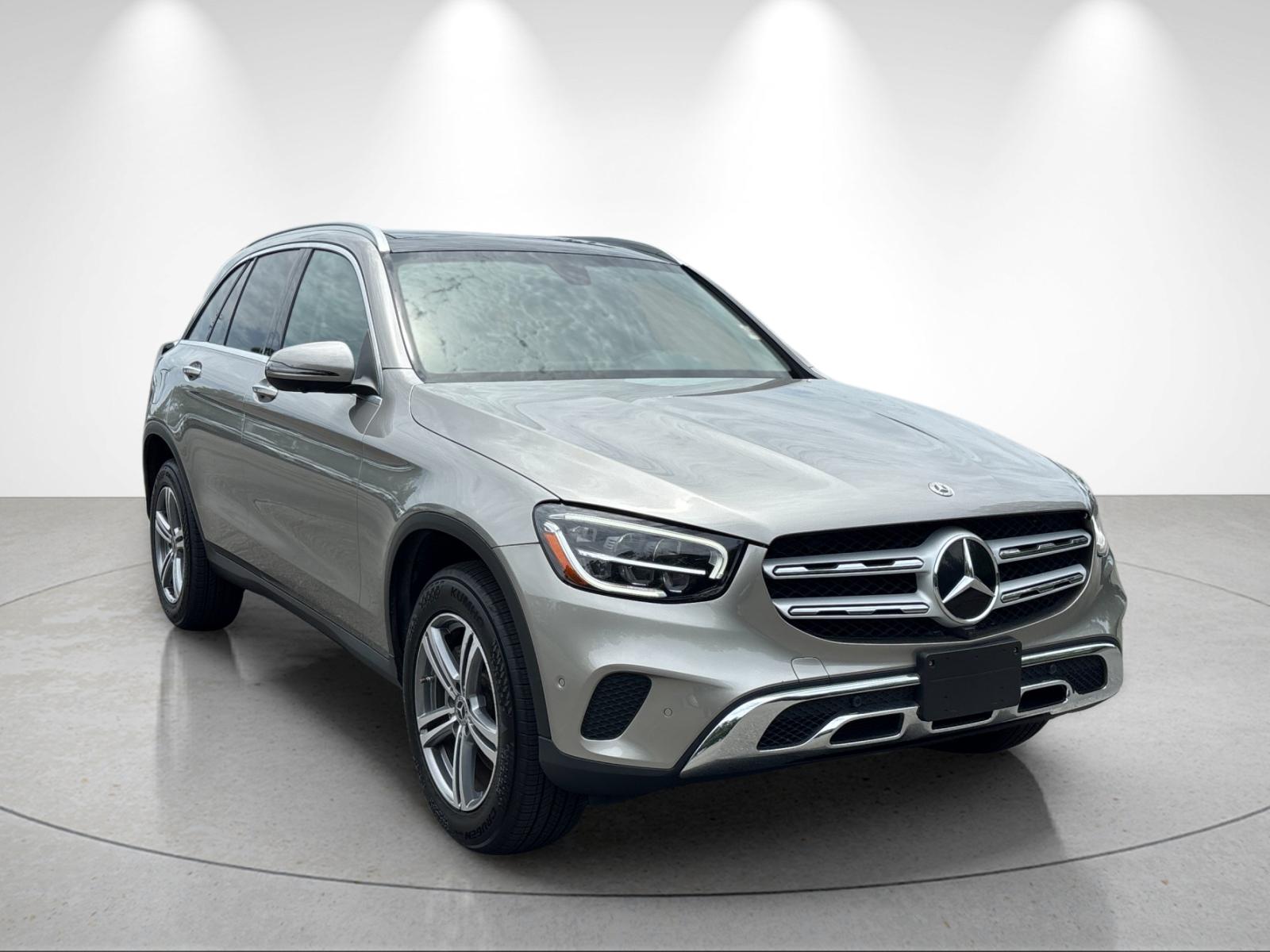 Used 2021 Mojave Silver Metallic Mercedes-Benz GLC 300 image 7