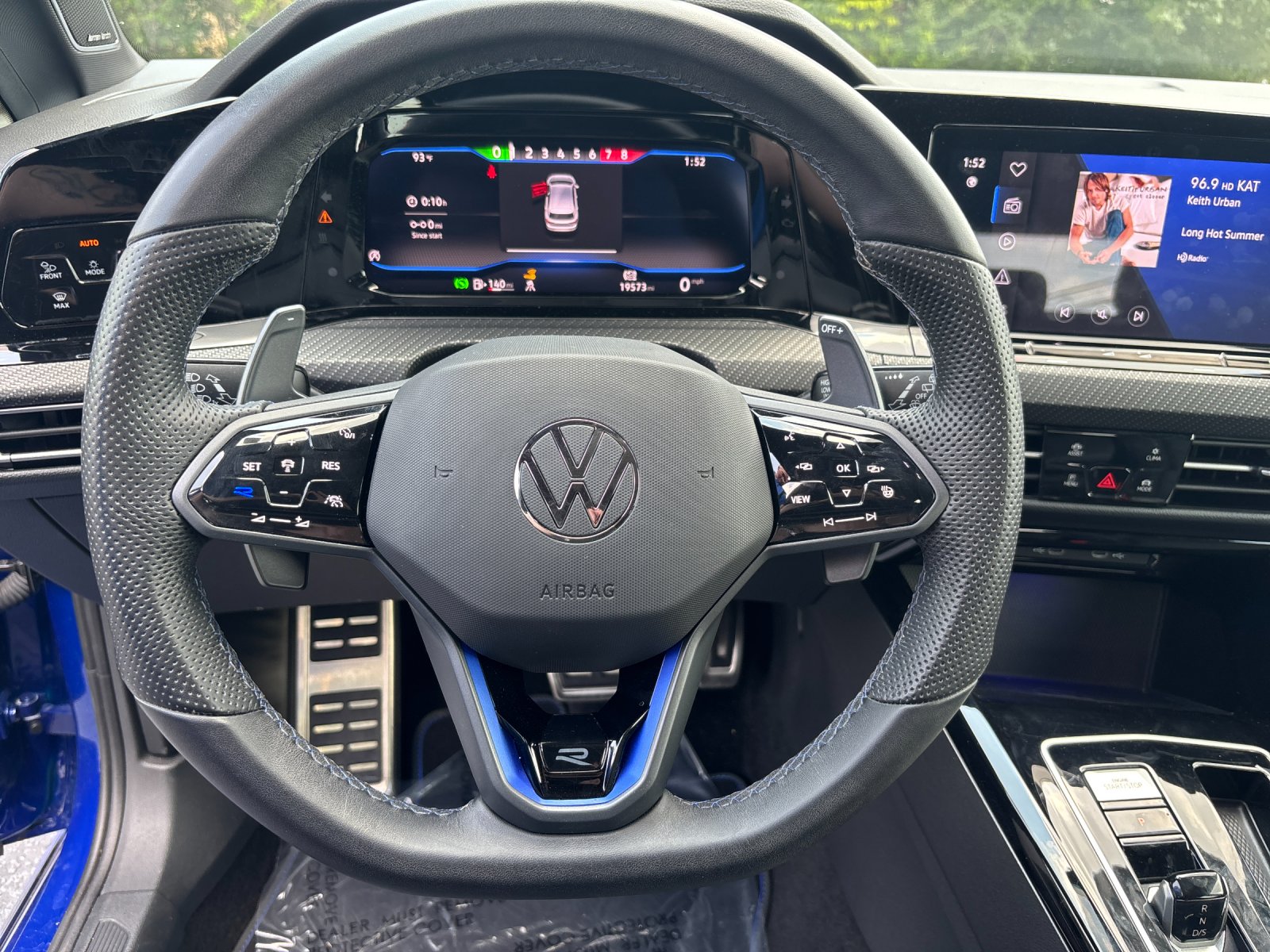 Used 2024 Lapiz Blue Metallic Volkswagen SUN image 18