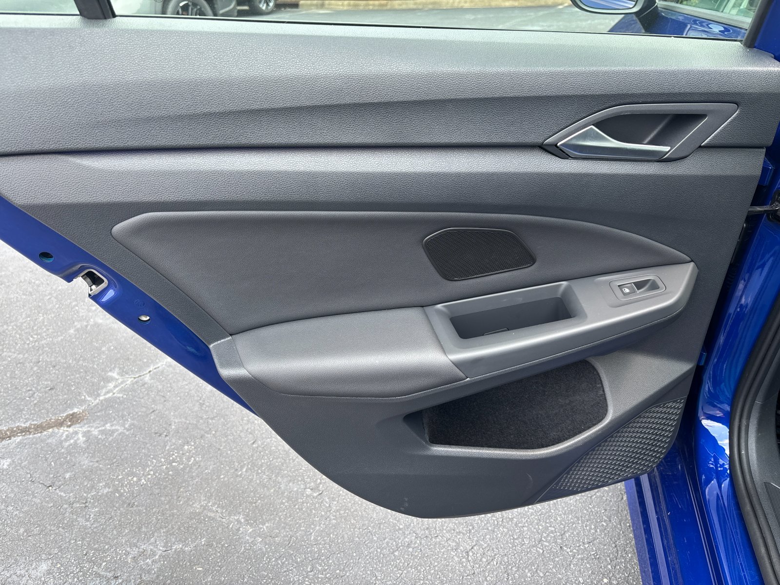 Used 2024 Lapiz Blue Metallic Volkswagen SUN image 32