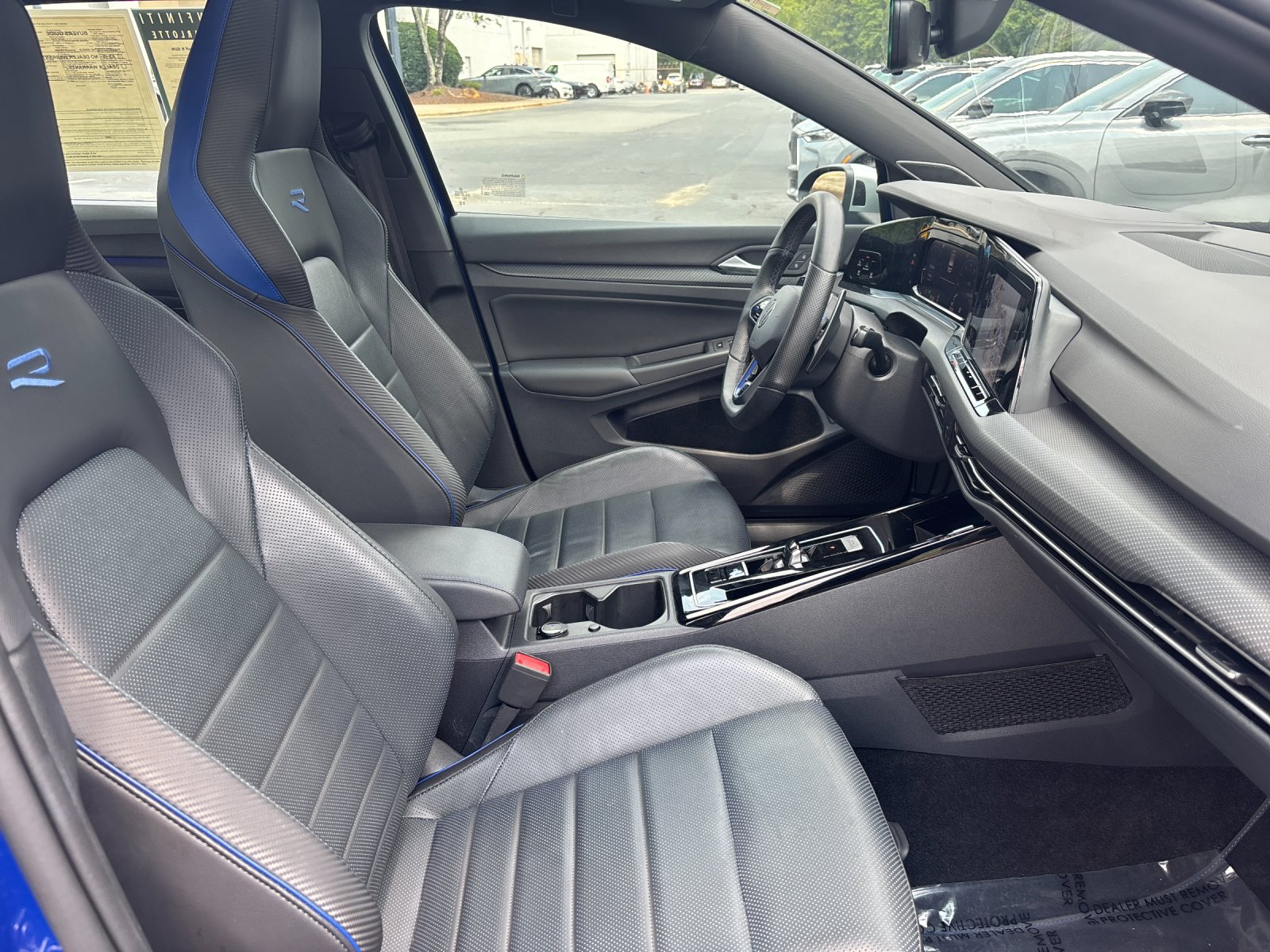 Used 2024 Lapiz Blue Metallic Volkswagen SUN image 40
