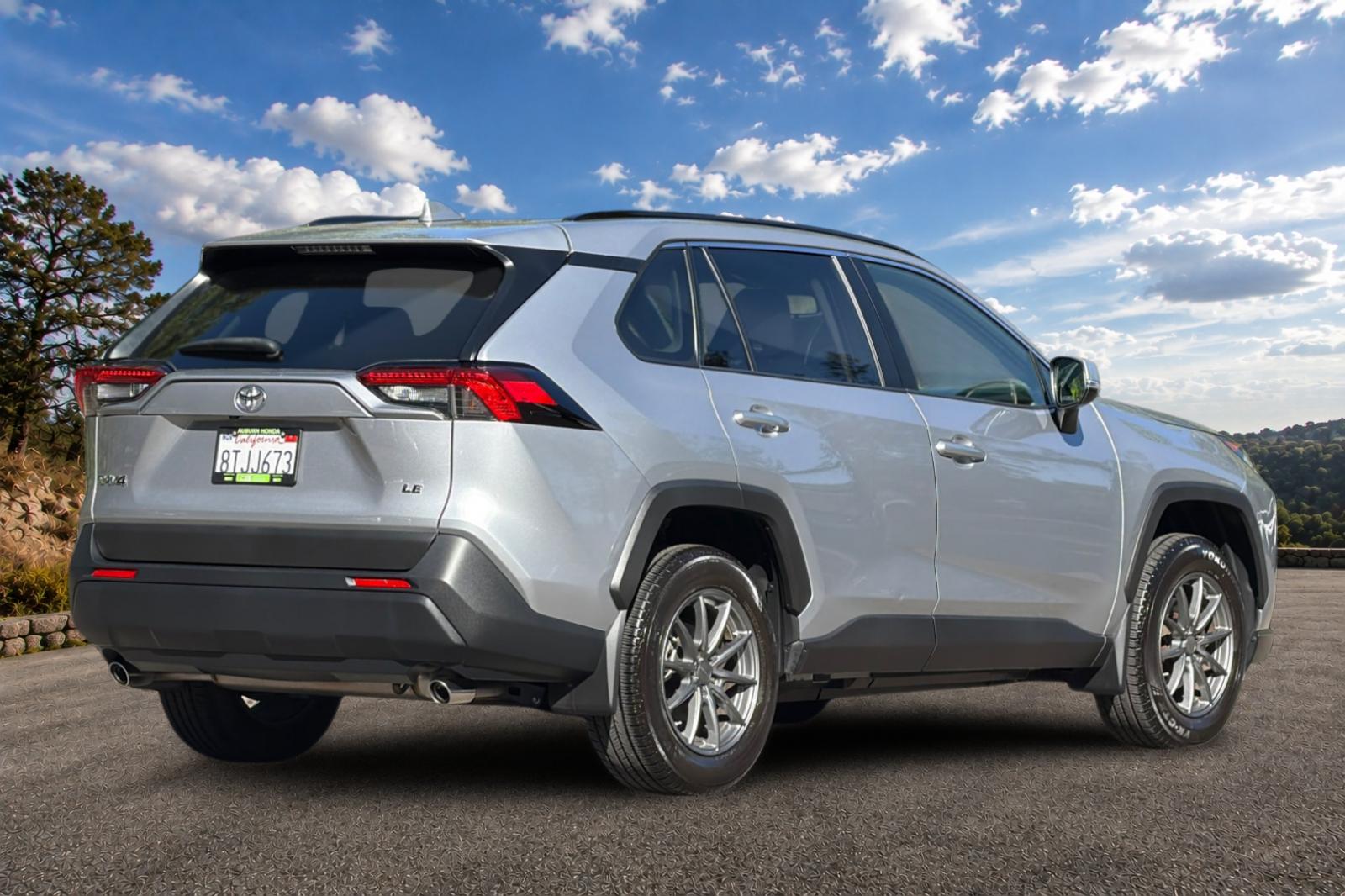 Used 2021 Silver Sky Metallic Toyota LE image 5