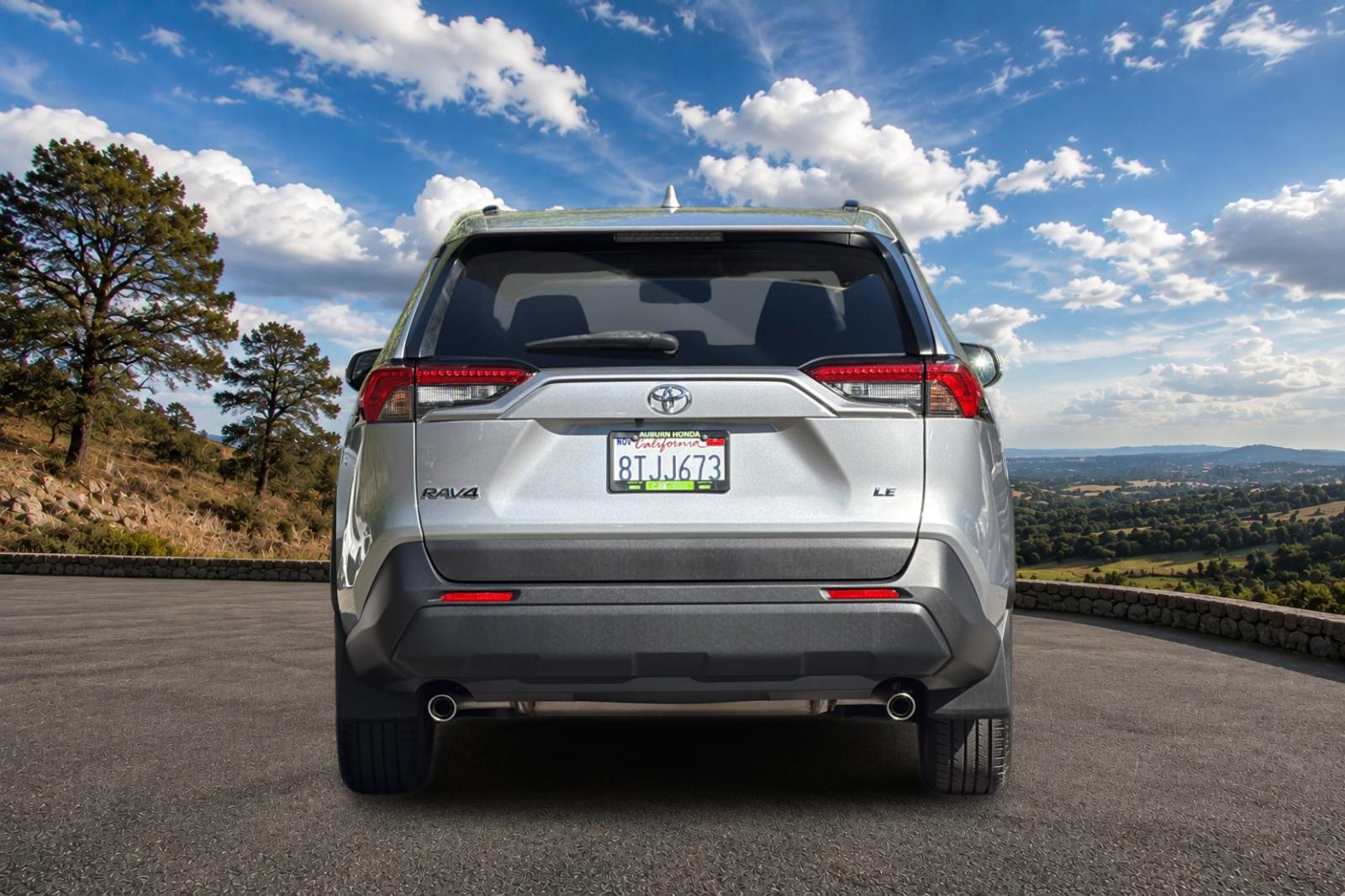 Used 2021 Silver Sky Metallic Toyota LE image 6