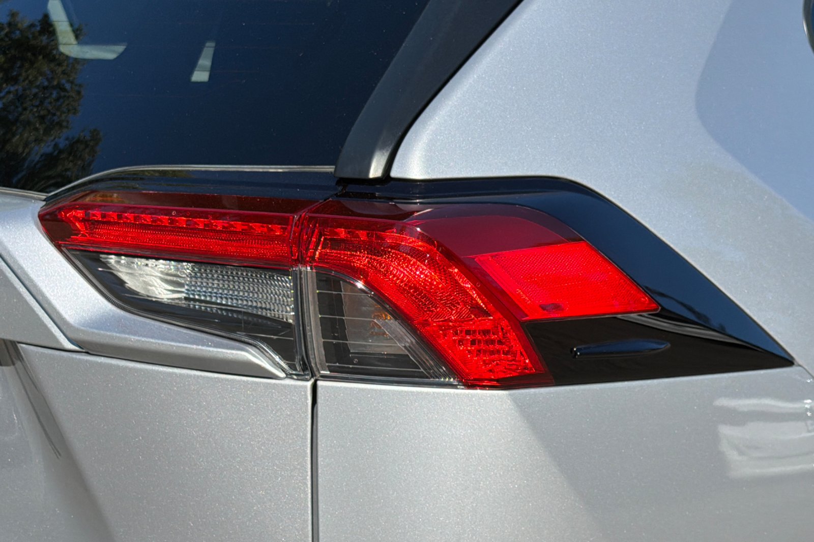 Used 2021 Silver Sky Metallic Toyota LE image 27