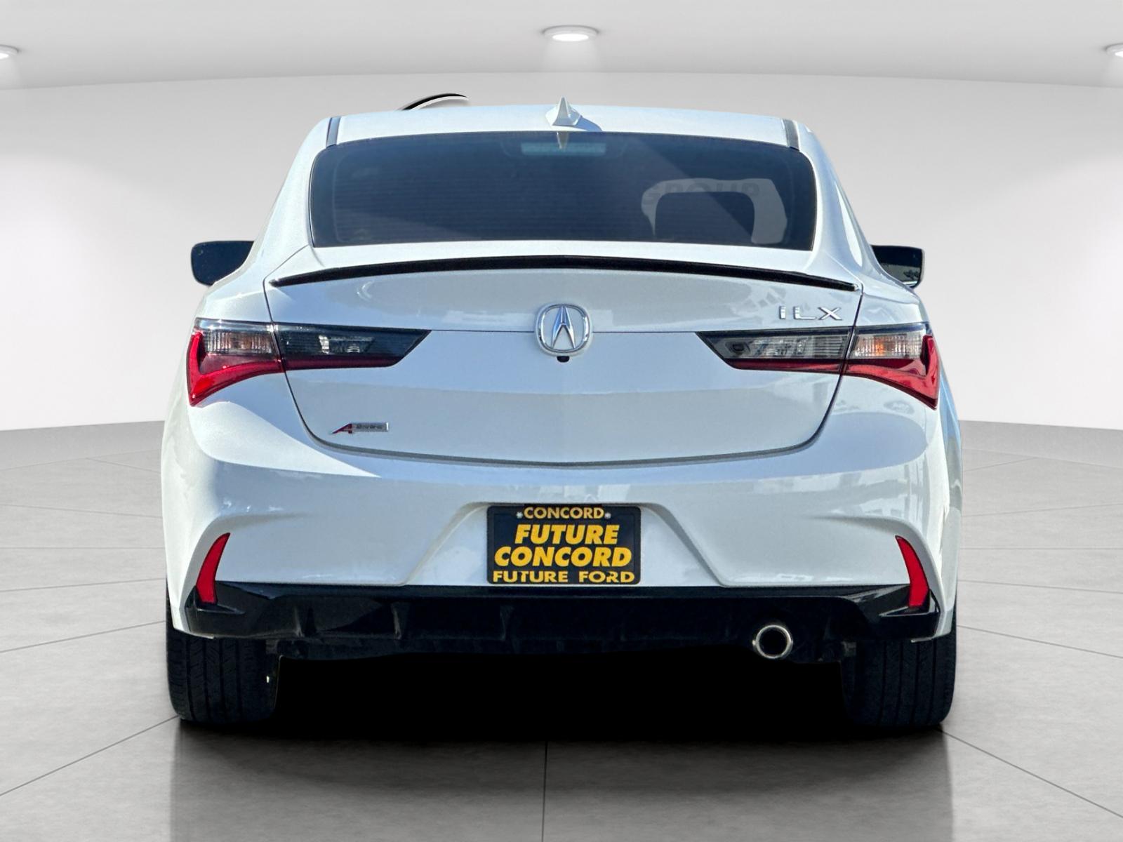 Used 2022 White Acura Technology & A-Spec Packages image 4
