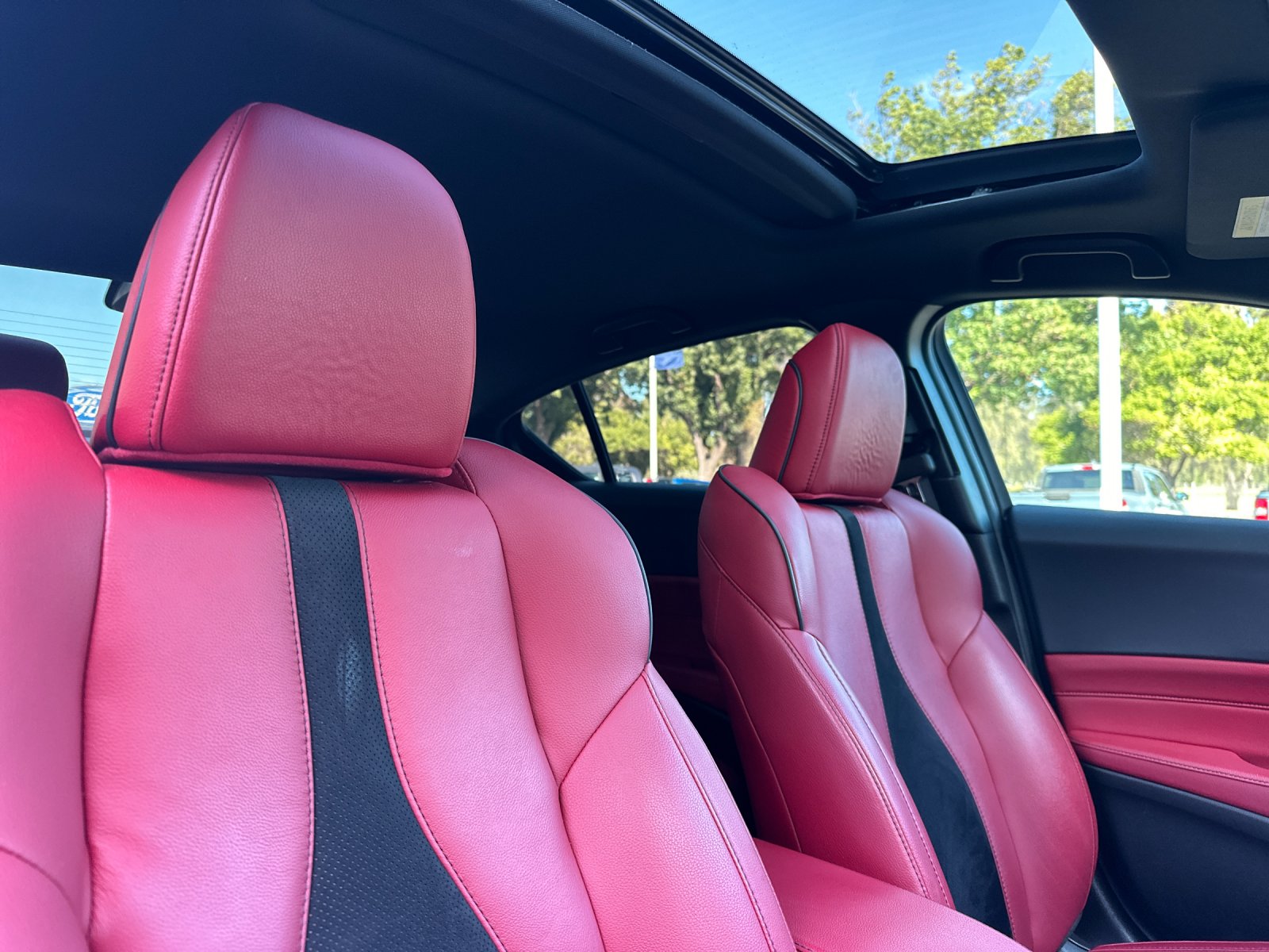Used 2022 White Acura Technology & A-Spec Packages image 15