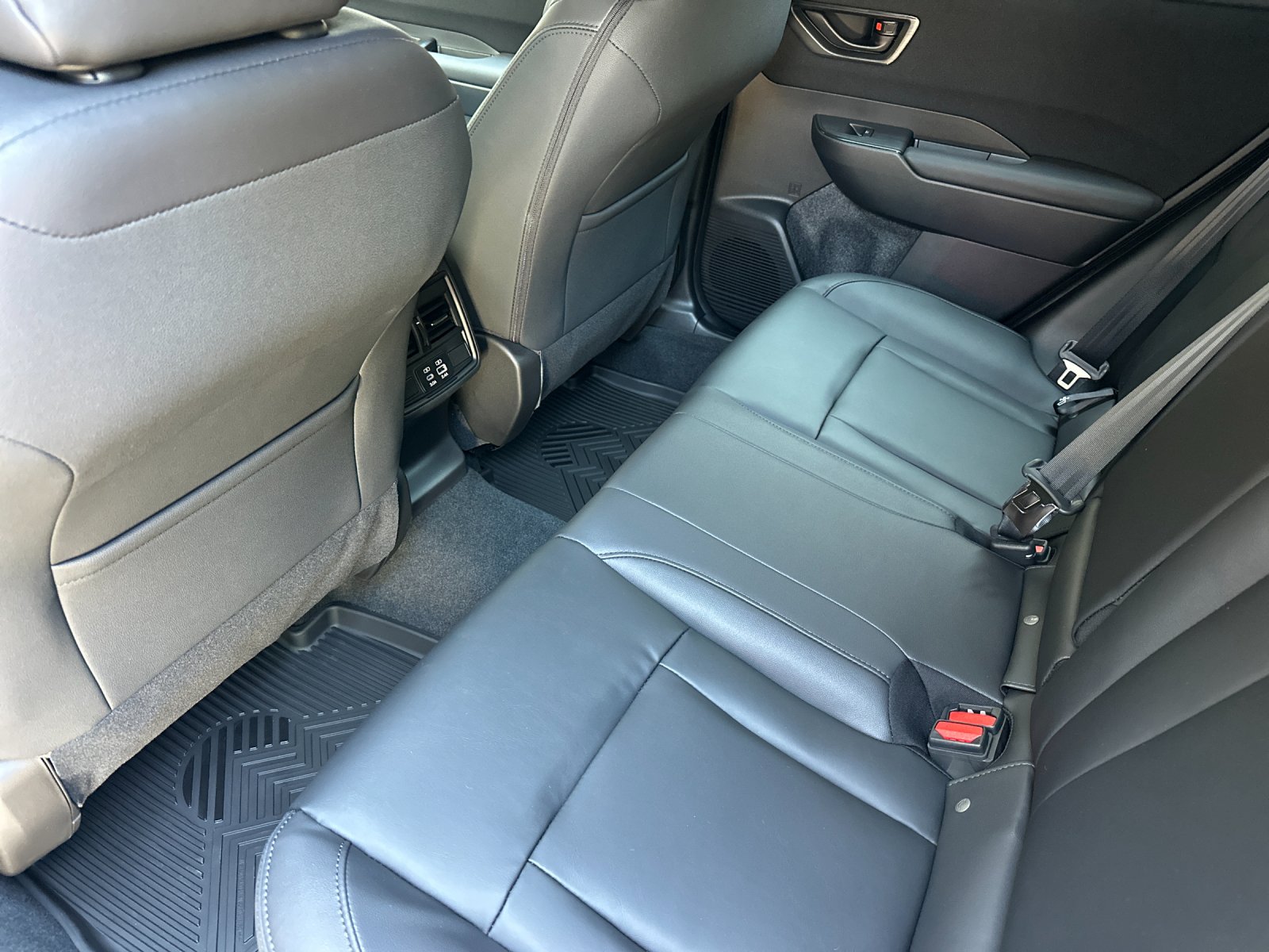 New 2026 MAGNETITE GRAY METALLIC Subaru Premium image 12