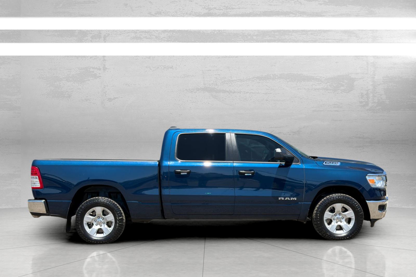 Used 2023 Blue Ram Big Horn/Lone Star image 4