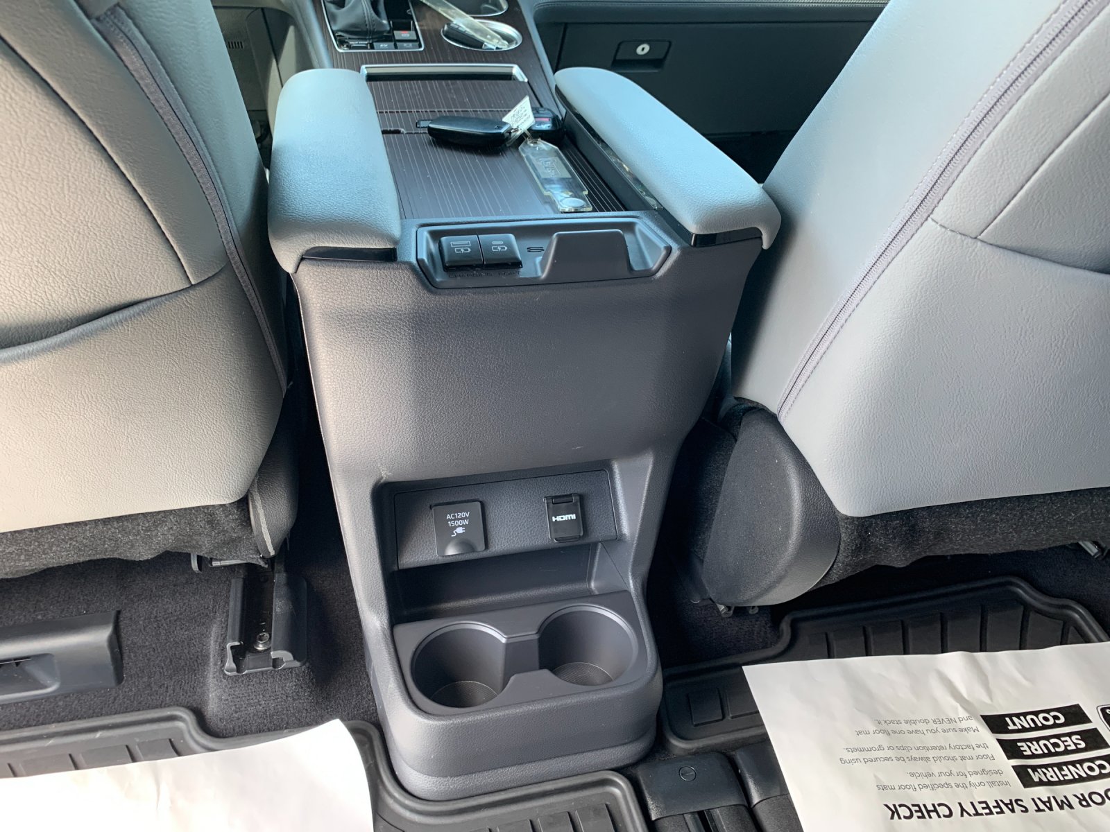 Used 2023 Beige Toyota XLE image 15