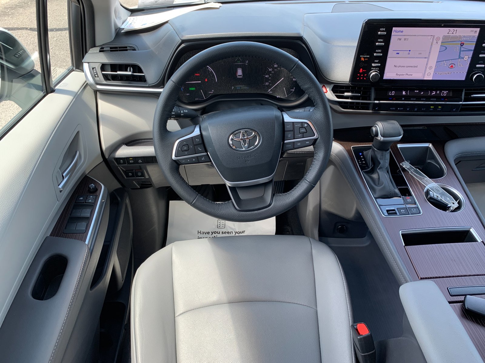 Used 2023 Beige Toyota XLE image 17