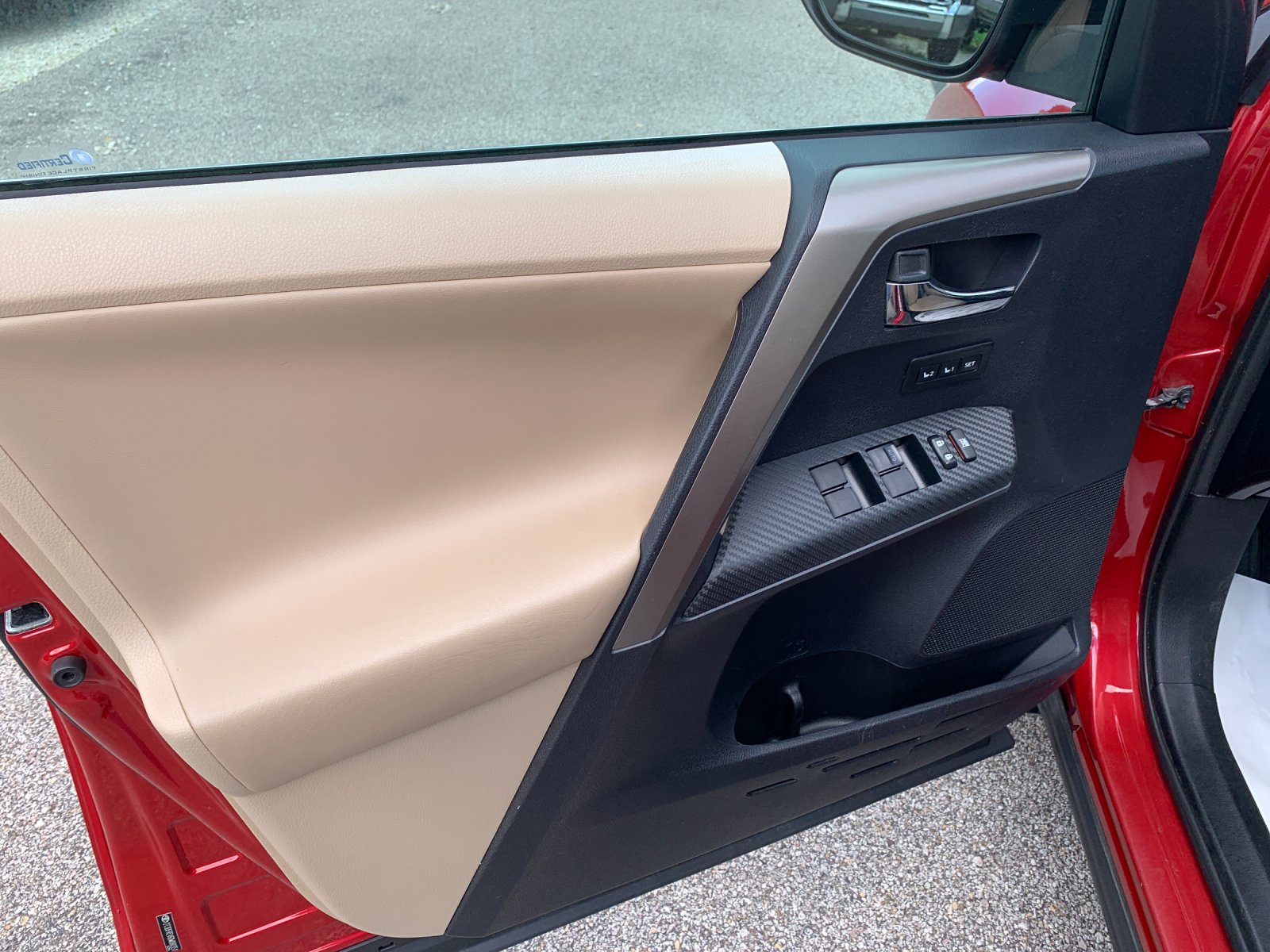 Used 2013 Red Toyota Limited image 12