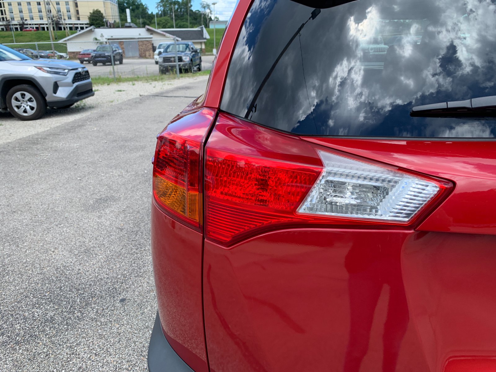 Used 2013 Red Toyota Limited image 32