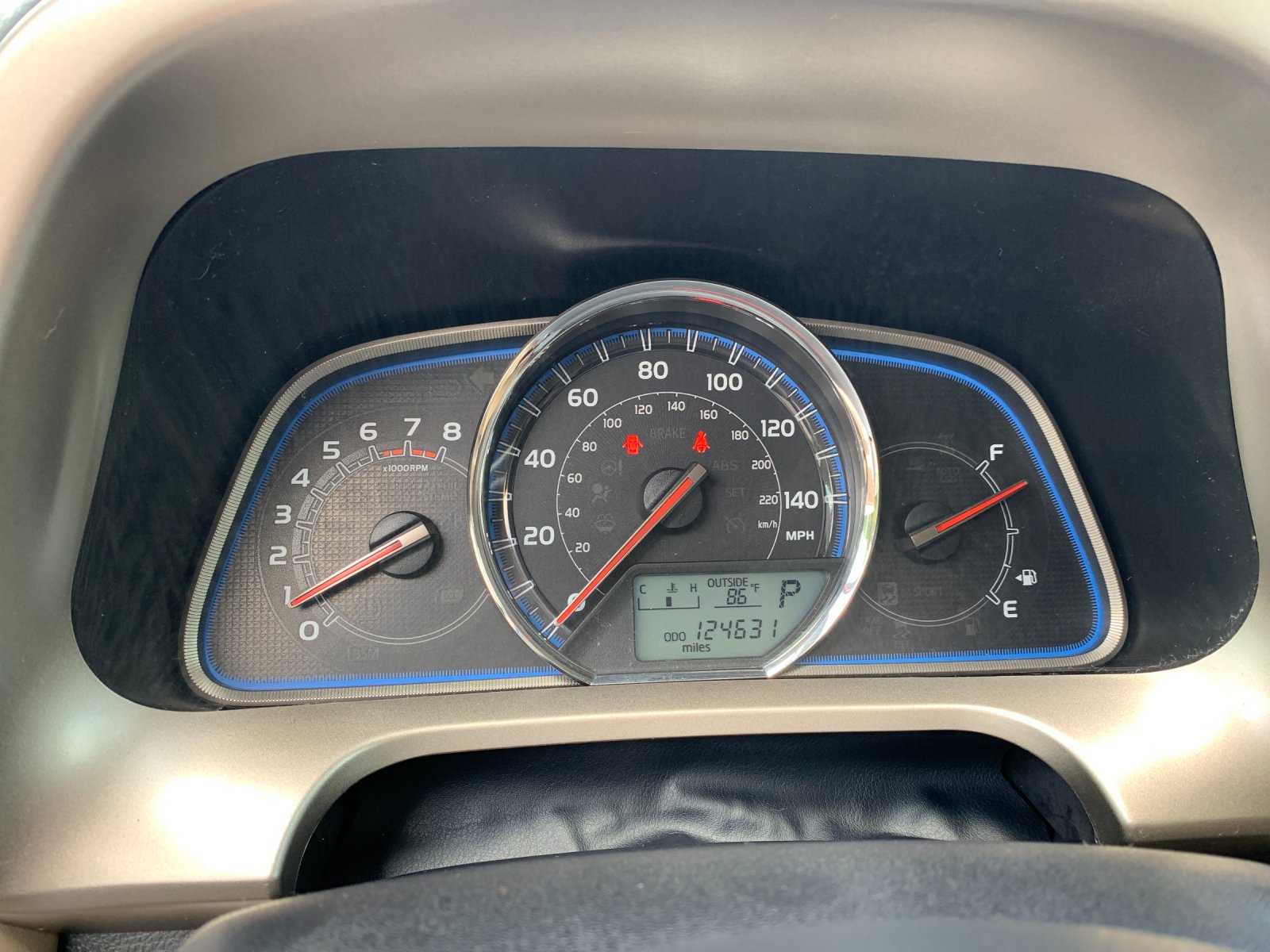 Used 2013 Red Toyota Limited image 28