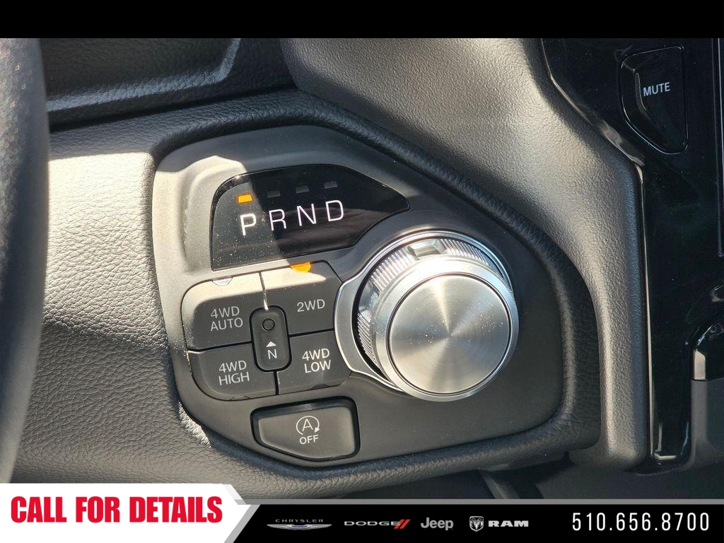 New 2026 Bright White Clear-Coat Exterior Paint RAM Laramie image 17