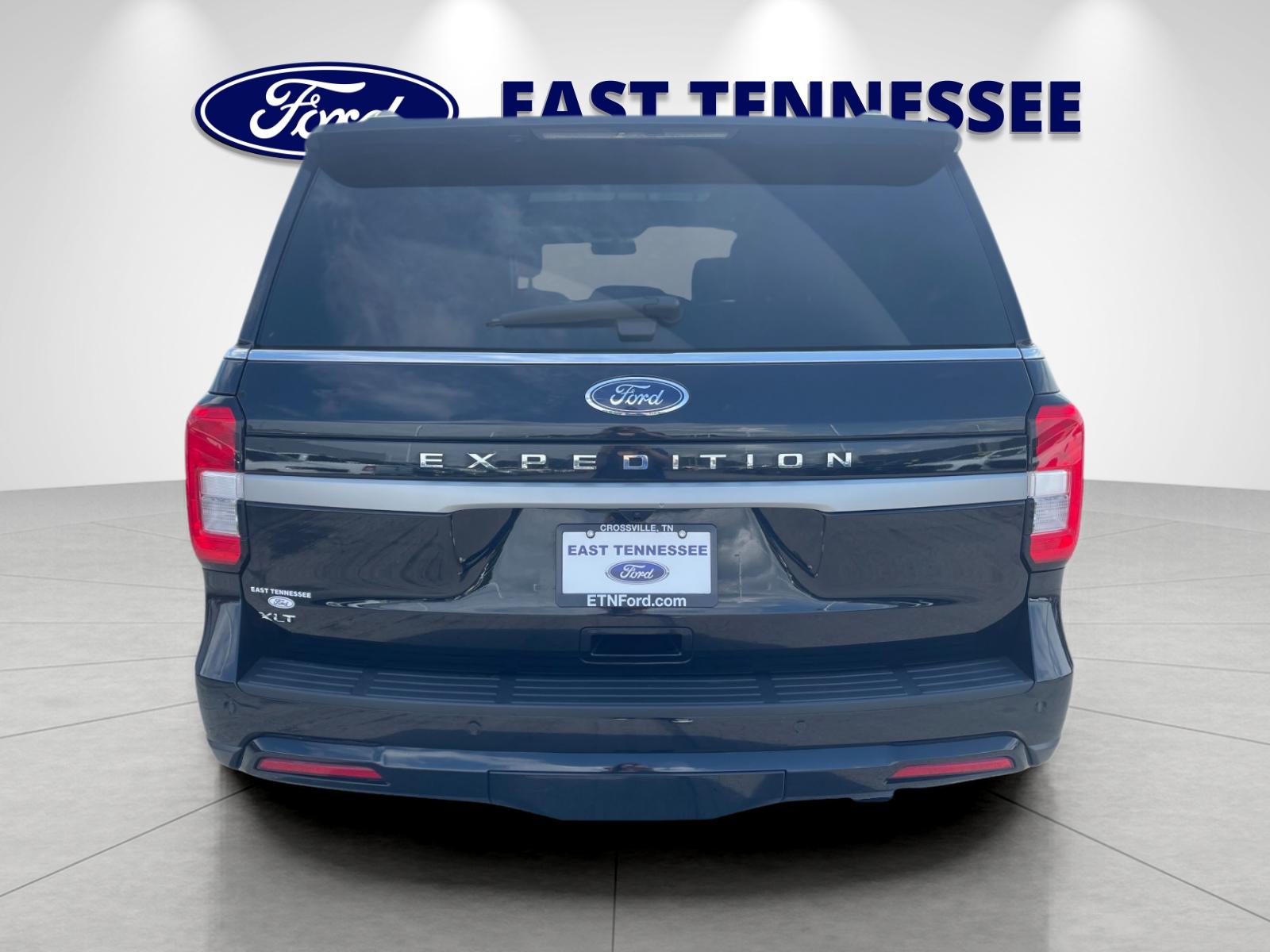 Used 2024 Black Ford XLT image 4