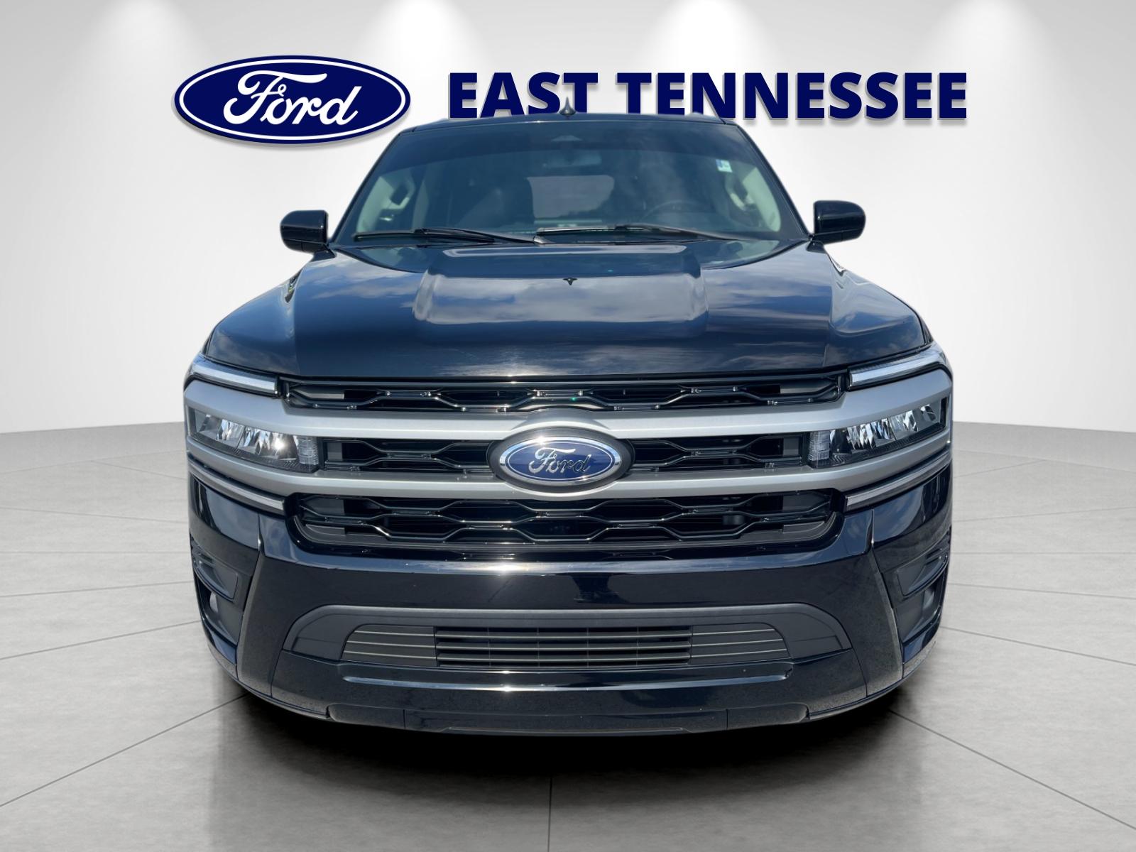 Used 2024 Black Ford XLT image 9