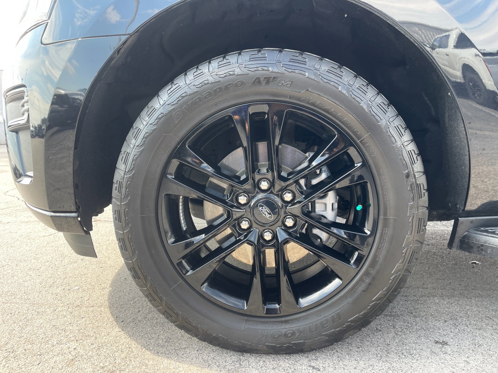Used 2024 Black Ford XLT image 34
