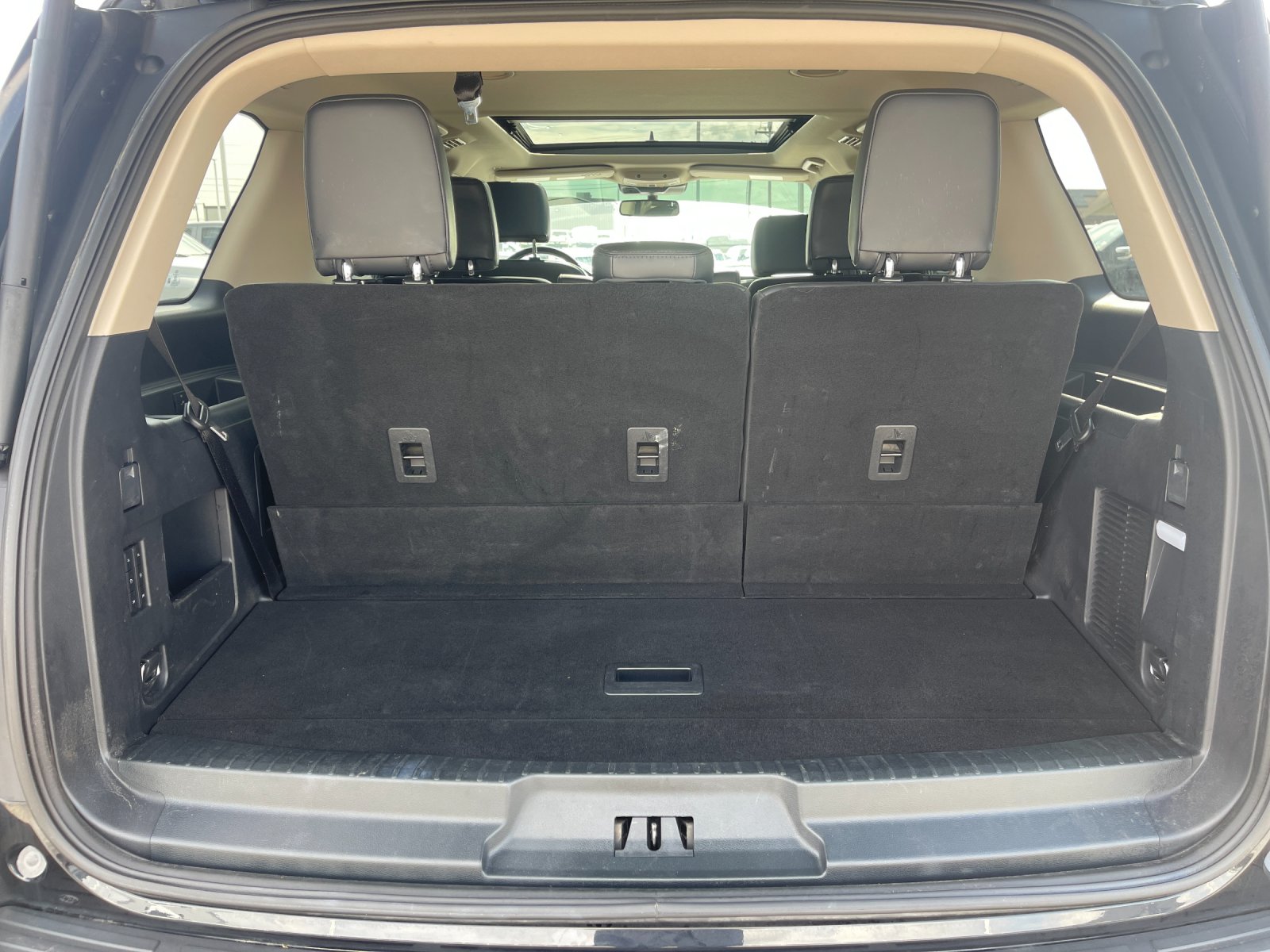 Used 2024 Black Ford XLT image 18