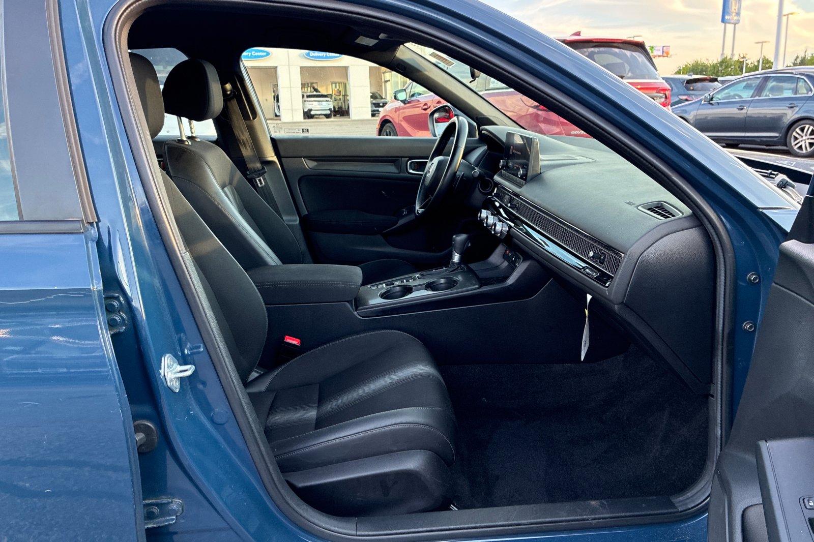 Used 2025 Blue Lagoon Pearl Honda Sport image 19