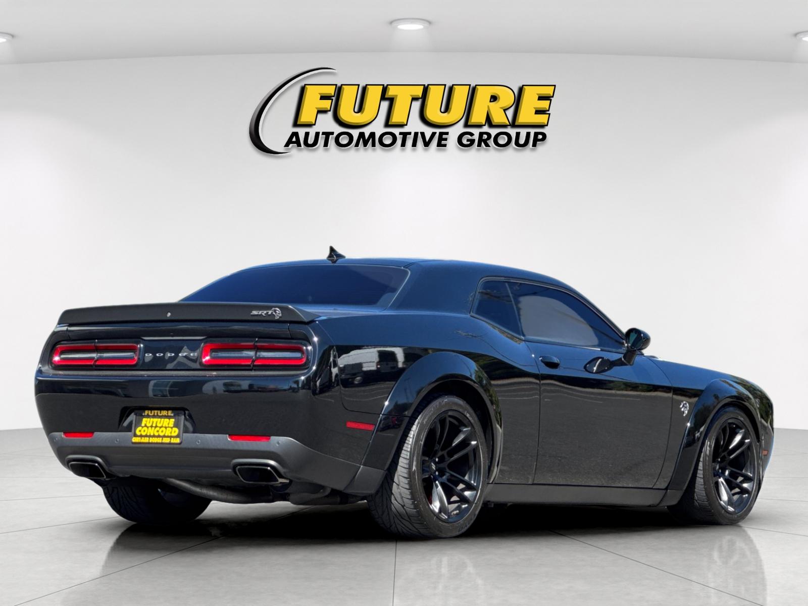 Used 2022 Black Dodge SRT Hellcat image 4