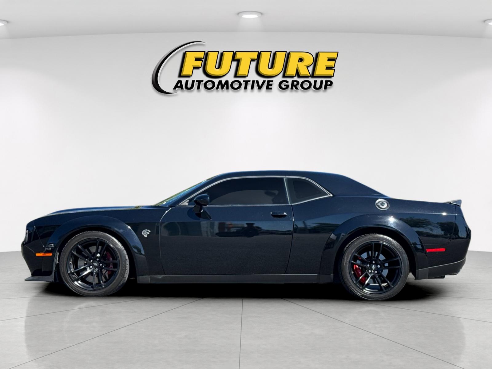 Used 2022 Black Dodge SRT Hellcat image 7