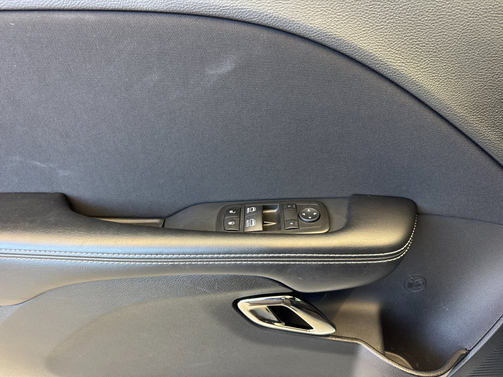 Used 2022 Black Dodge SRT Hellcat image 11