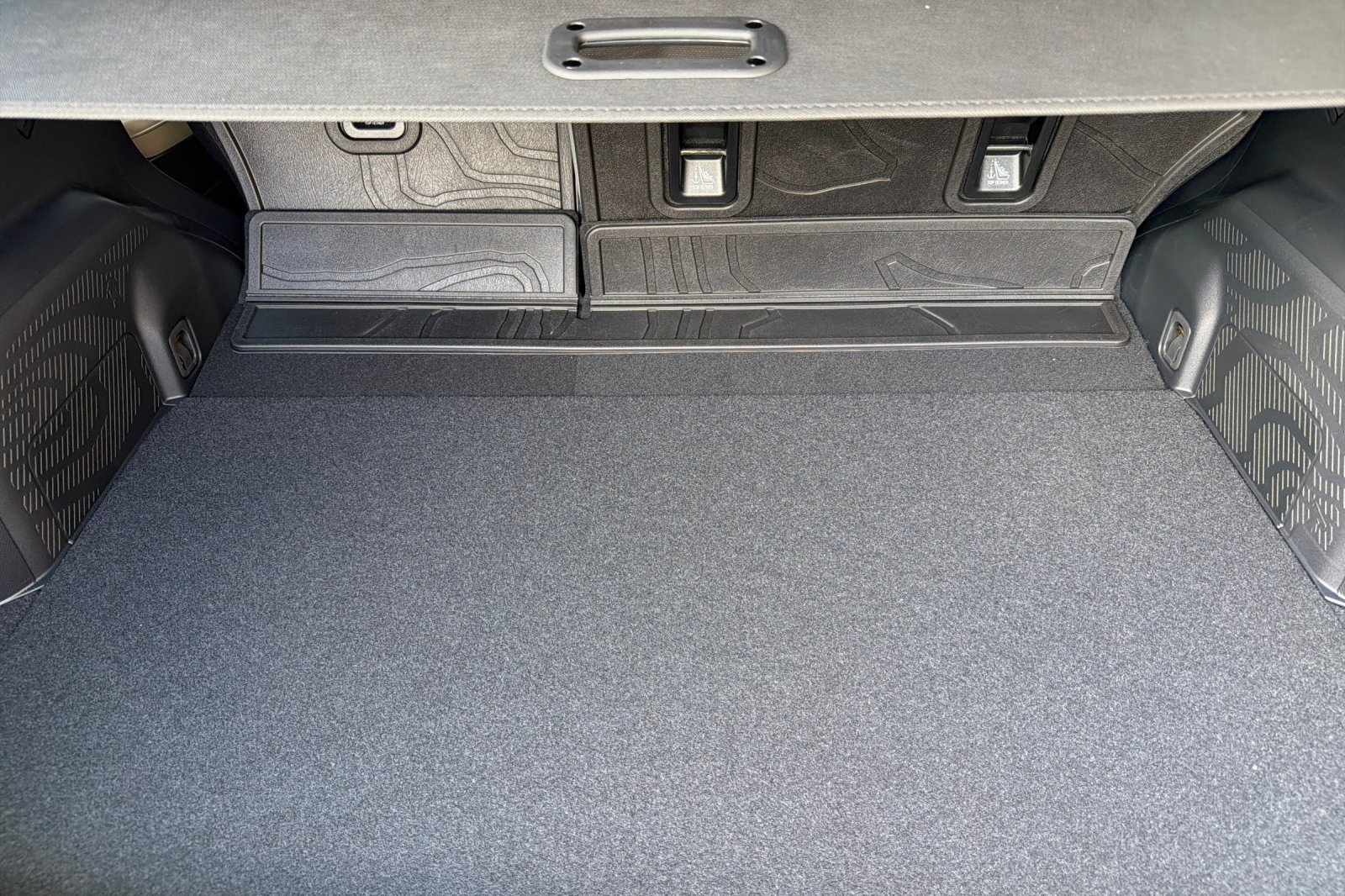 New 2026 DAYBREAK BLUE PEARL Subaru Premium image 15