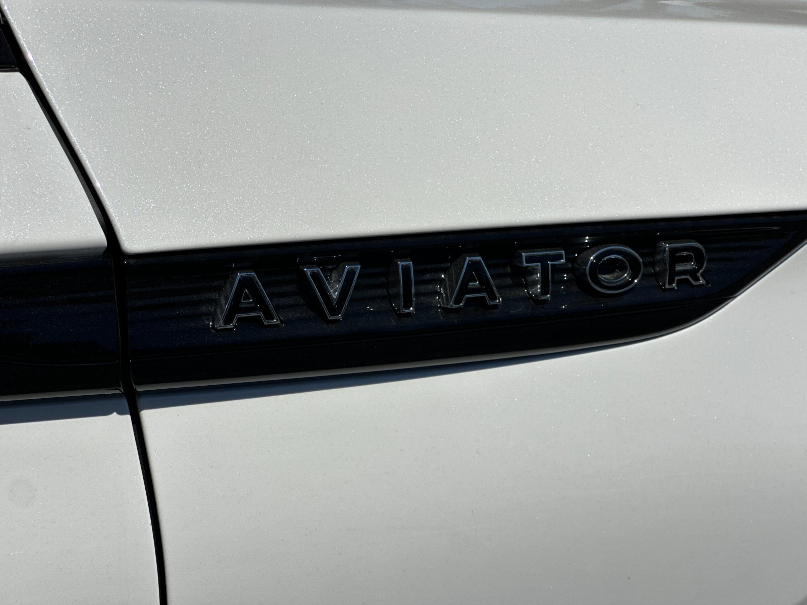 New 2026 Pristine White Metallic Tri-Coat Lincoln Black Label™ image 27