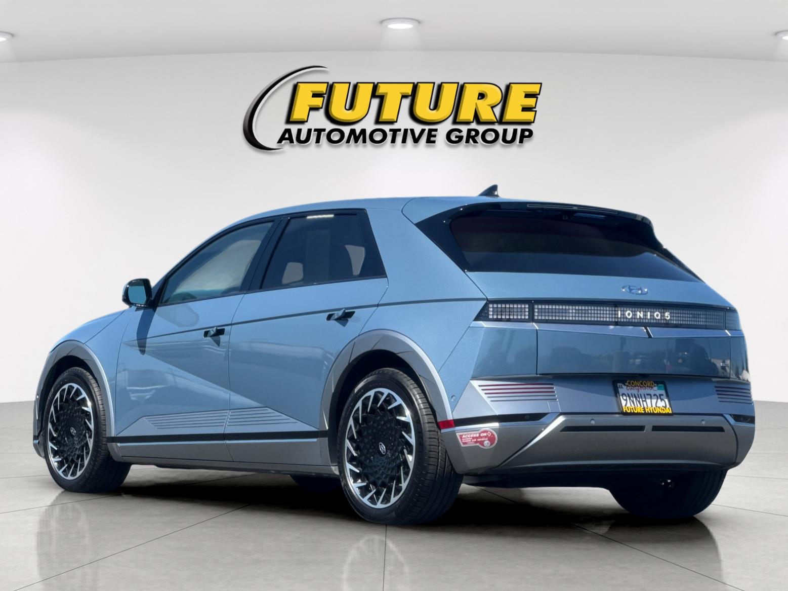 Certified Used 2024 Blue Hyundai Limited image 5