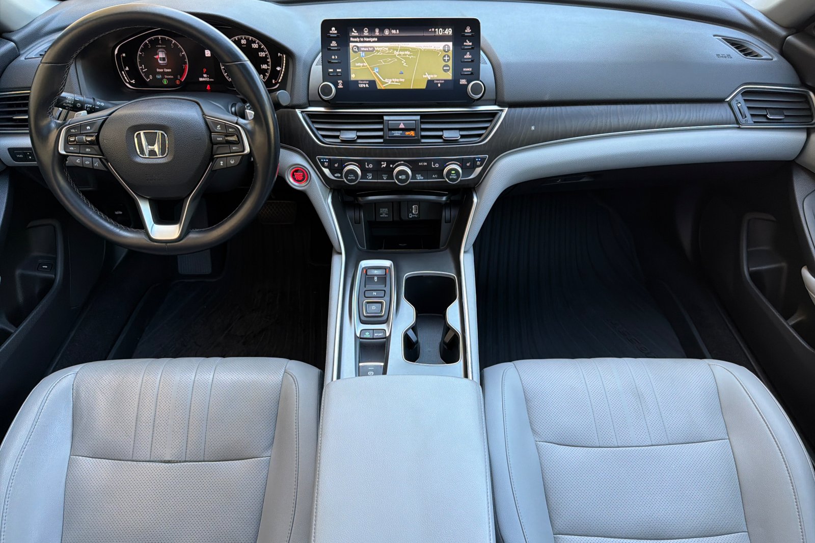 Used 2018 Modern Steel Metallic Honda Touring 2.0T image 14