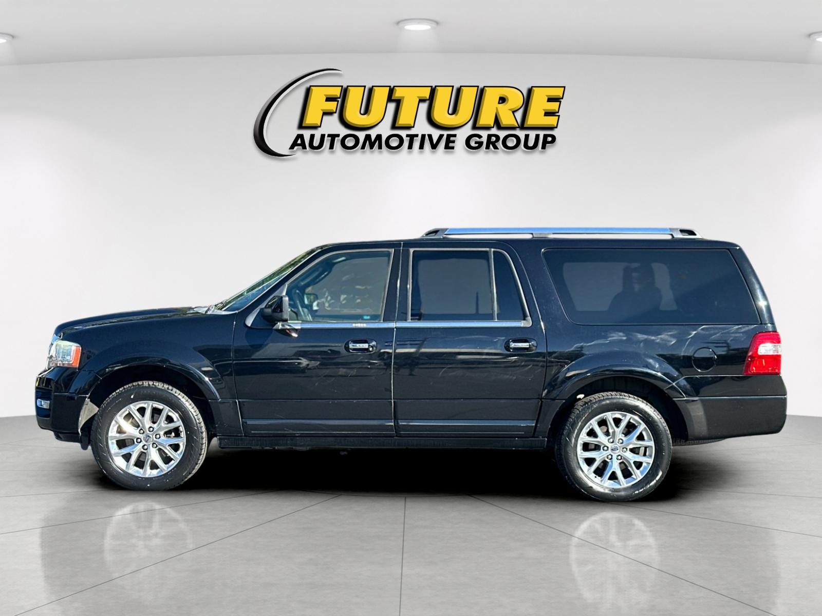 Used 2016 Black Ford Limited image 6