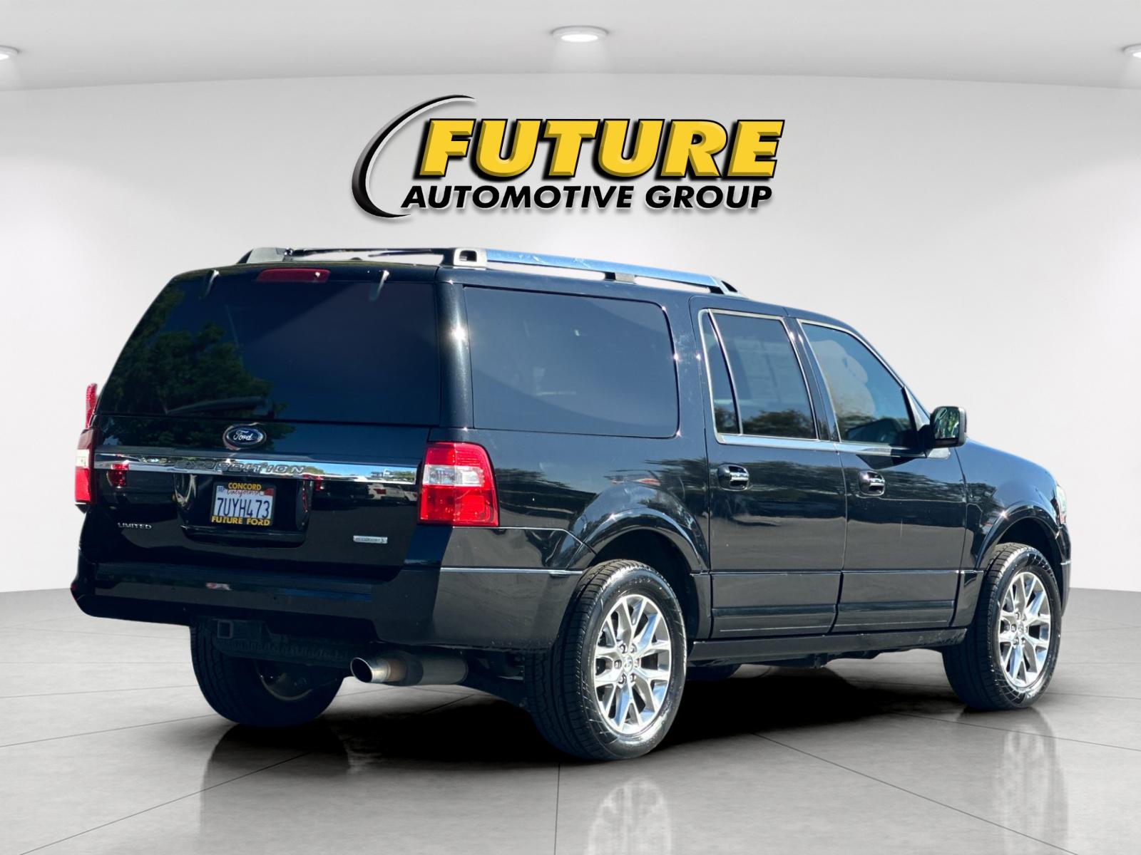 Used 2016 Black Ford Limited image 3