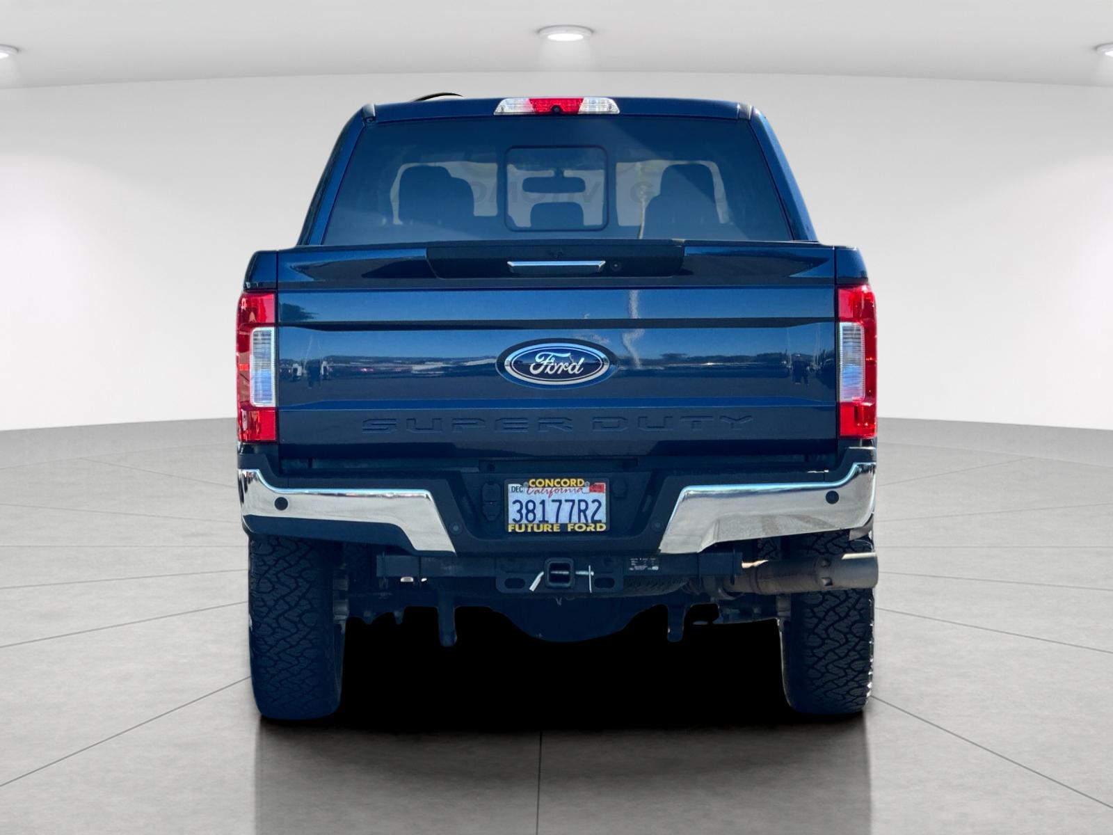 Used 2018 Blue Ford Lariat image 4