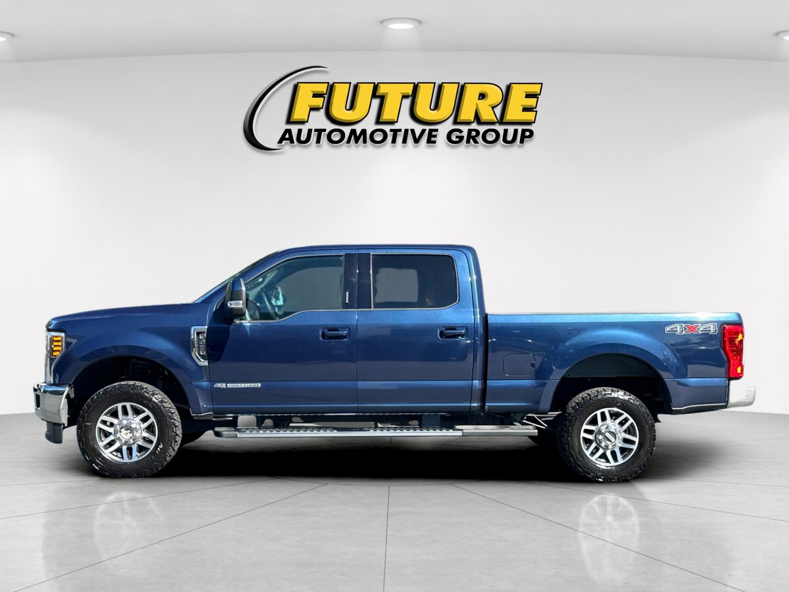 Used 2018 Blue Ford Lariat image 6