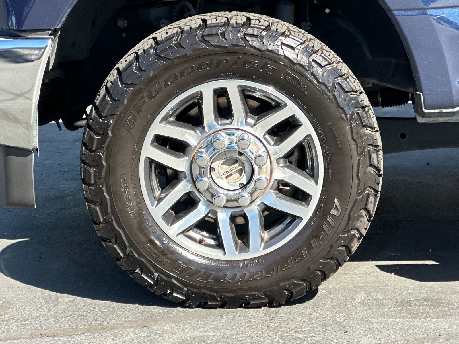 Used 2018 Blue Ford Lariat image 23