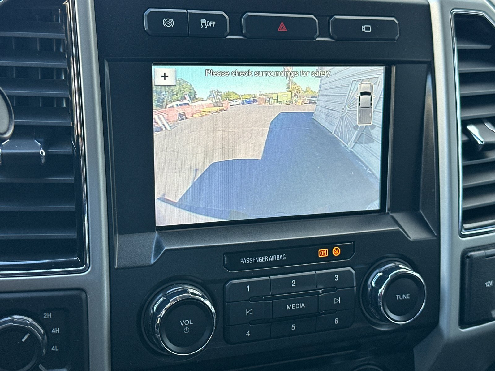 Used 2018 Blue Ford Lariat image 18