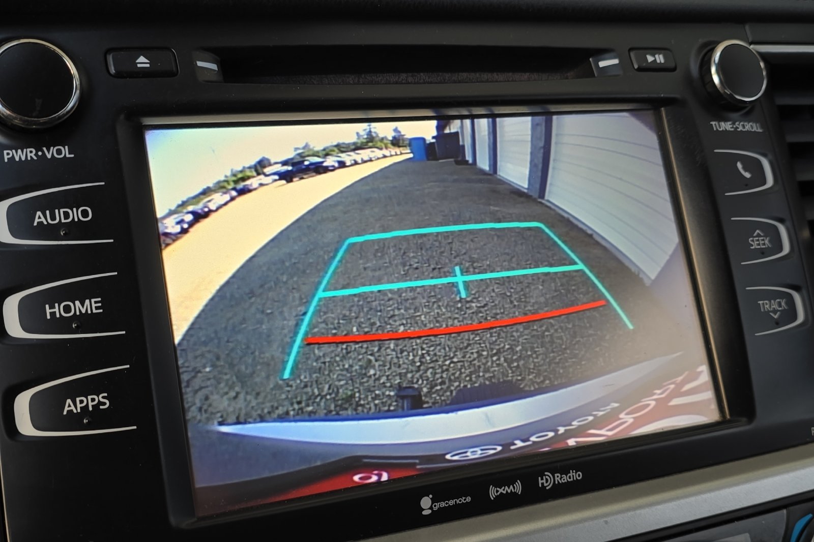 Used 2018 Silver Toyota LE Plus image 17