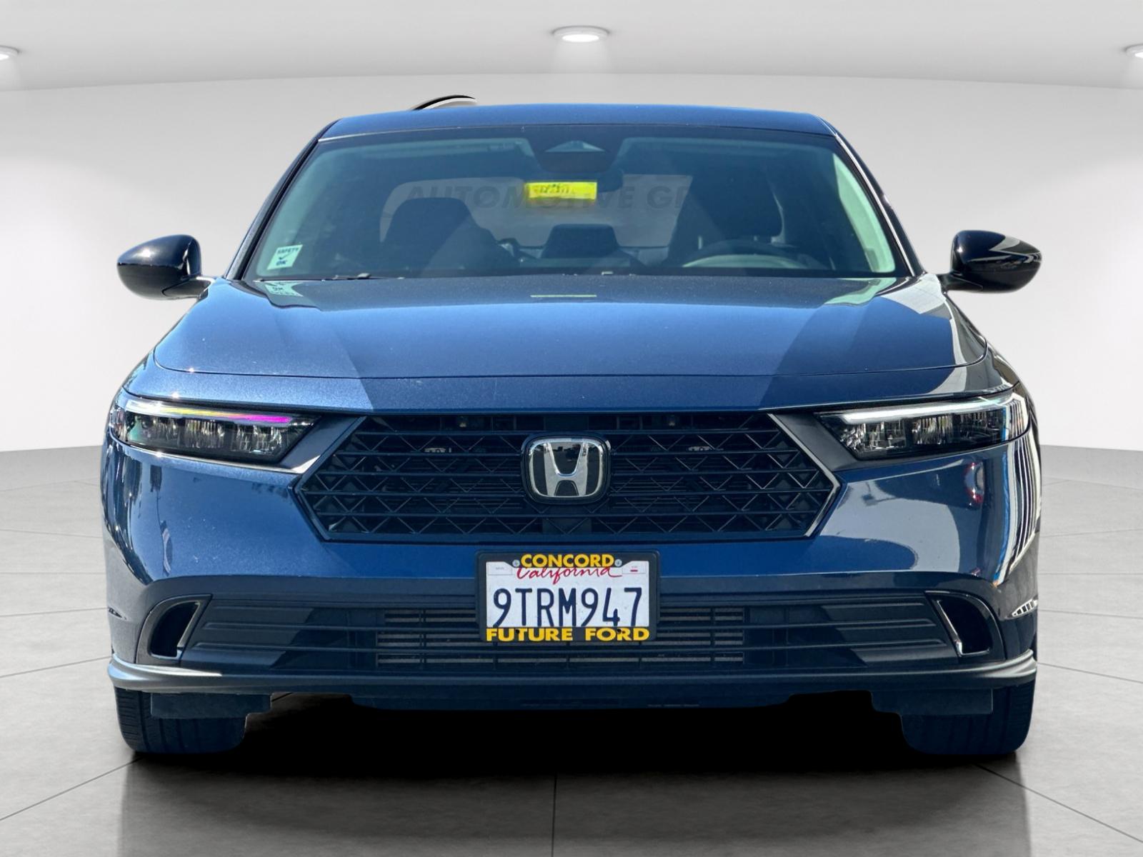 Used 2025 Blue Honda SE image 8