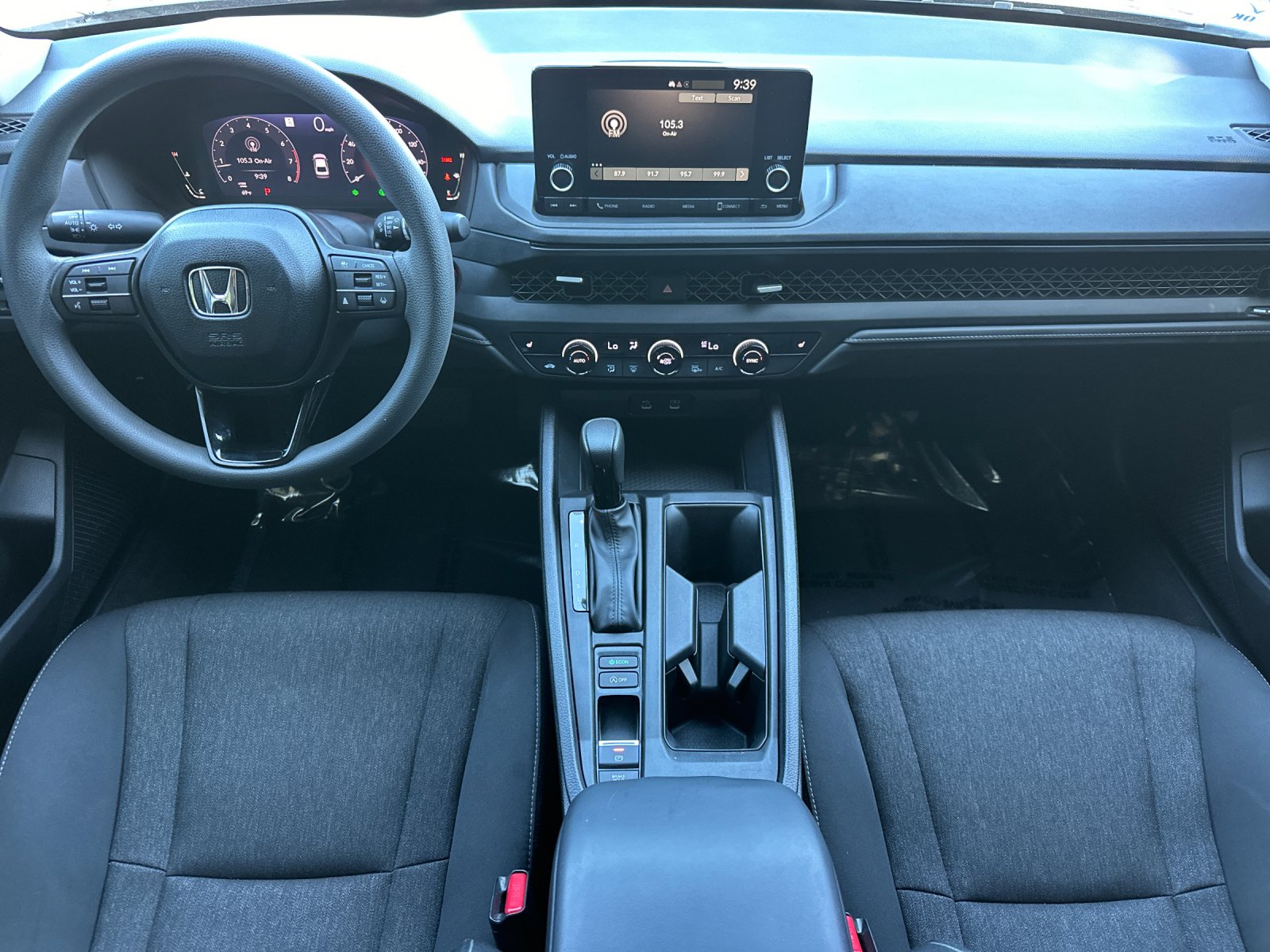 Used 2025 Blue Honda SE image 12