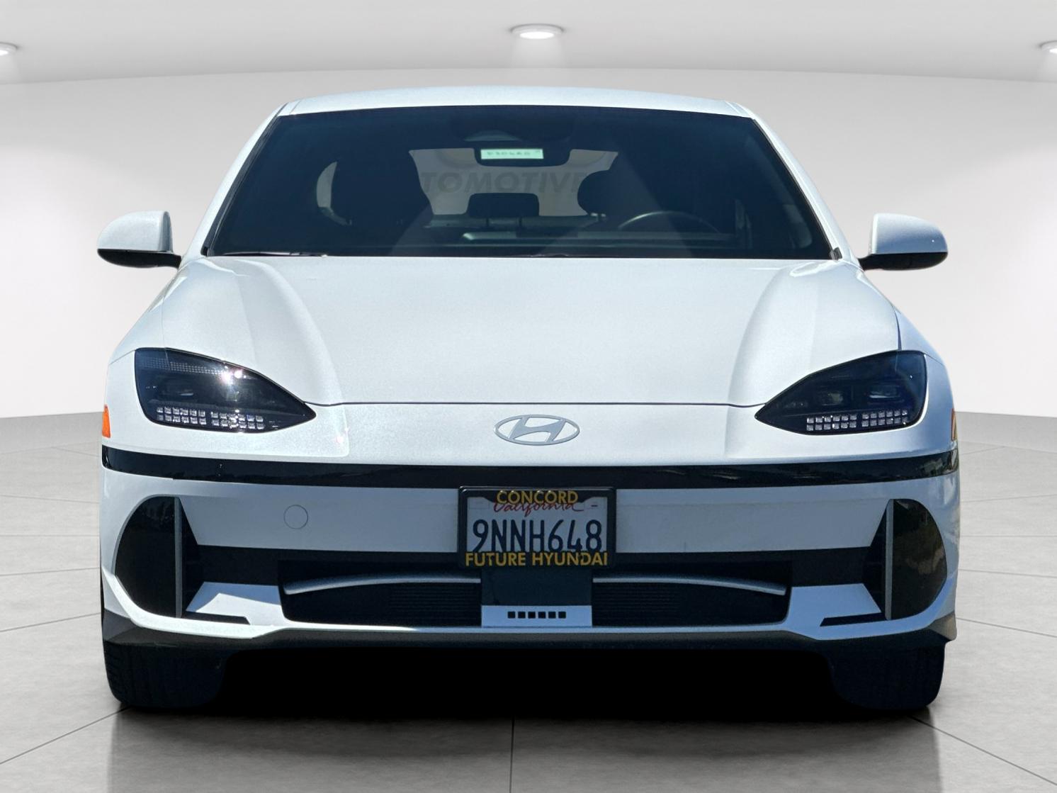 Used 2024 White Hyundai SEL image 8
