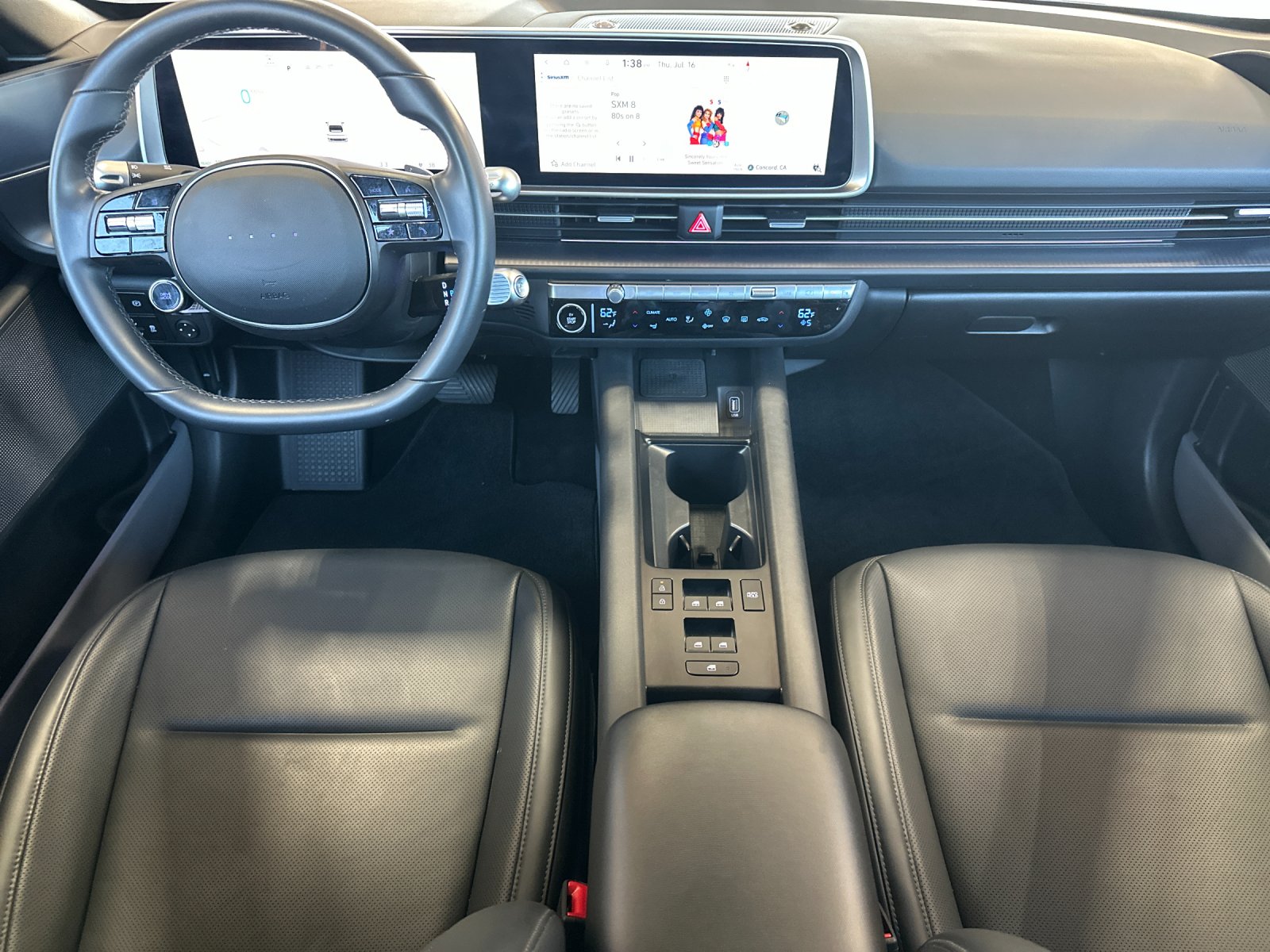 Used 2024 White Hyundai SEL image 12