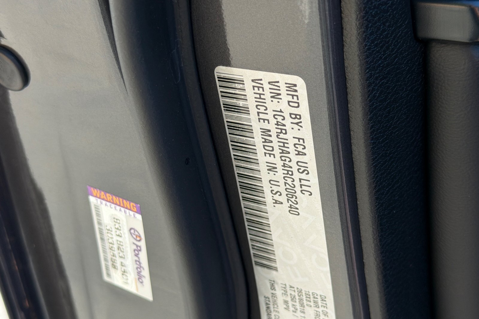 Used 2024 Baltic Gray Metallic Clearcoat Jeep Laredo X image 29