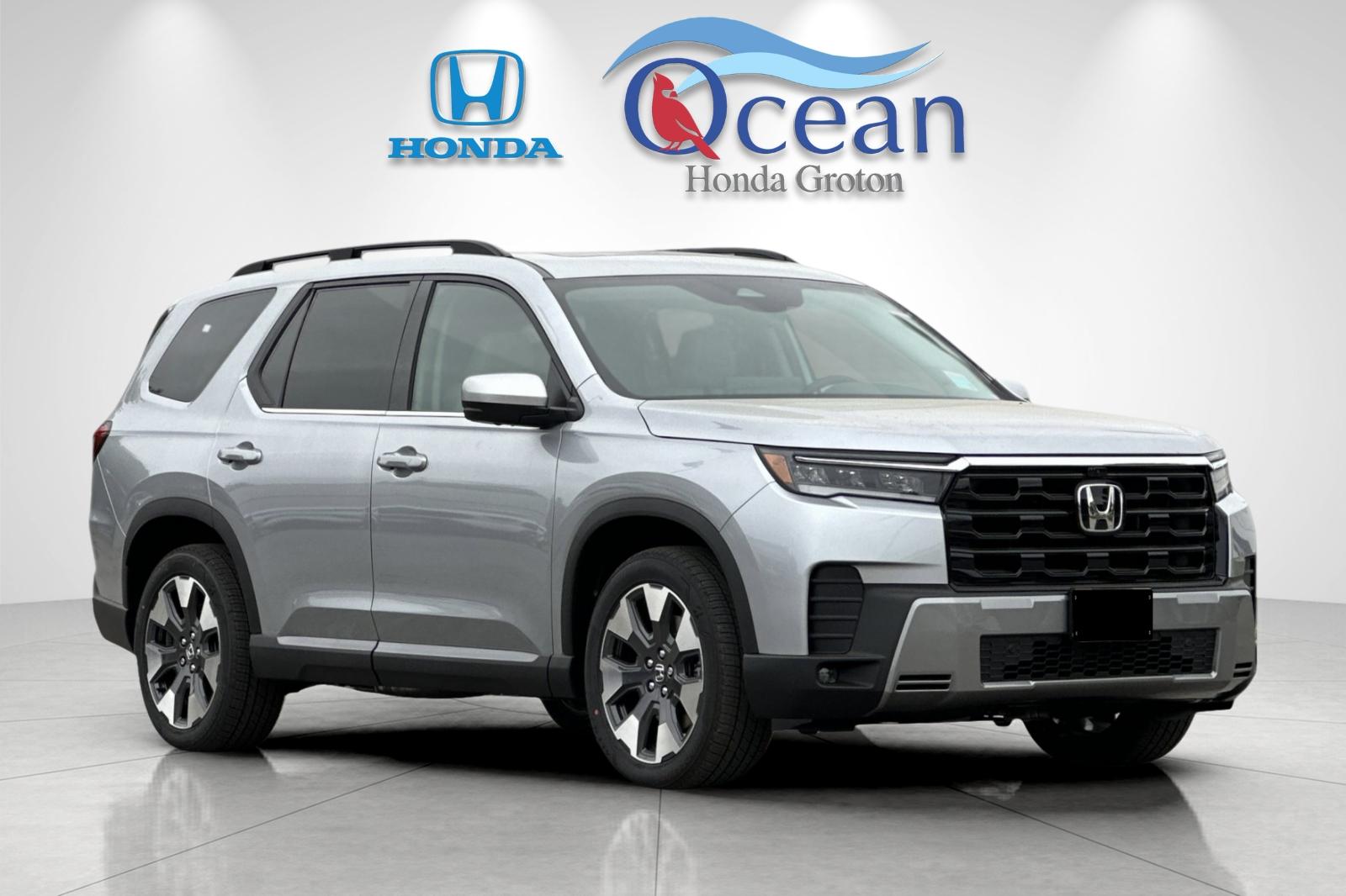 New 2026 Solar Silver Metallic Honda Touring image 7