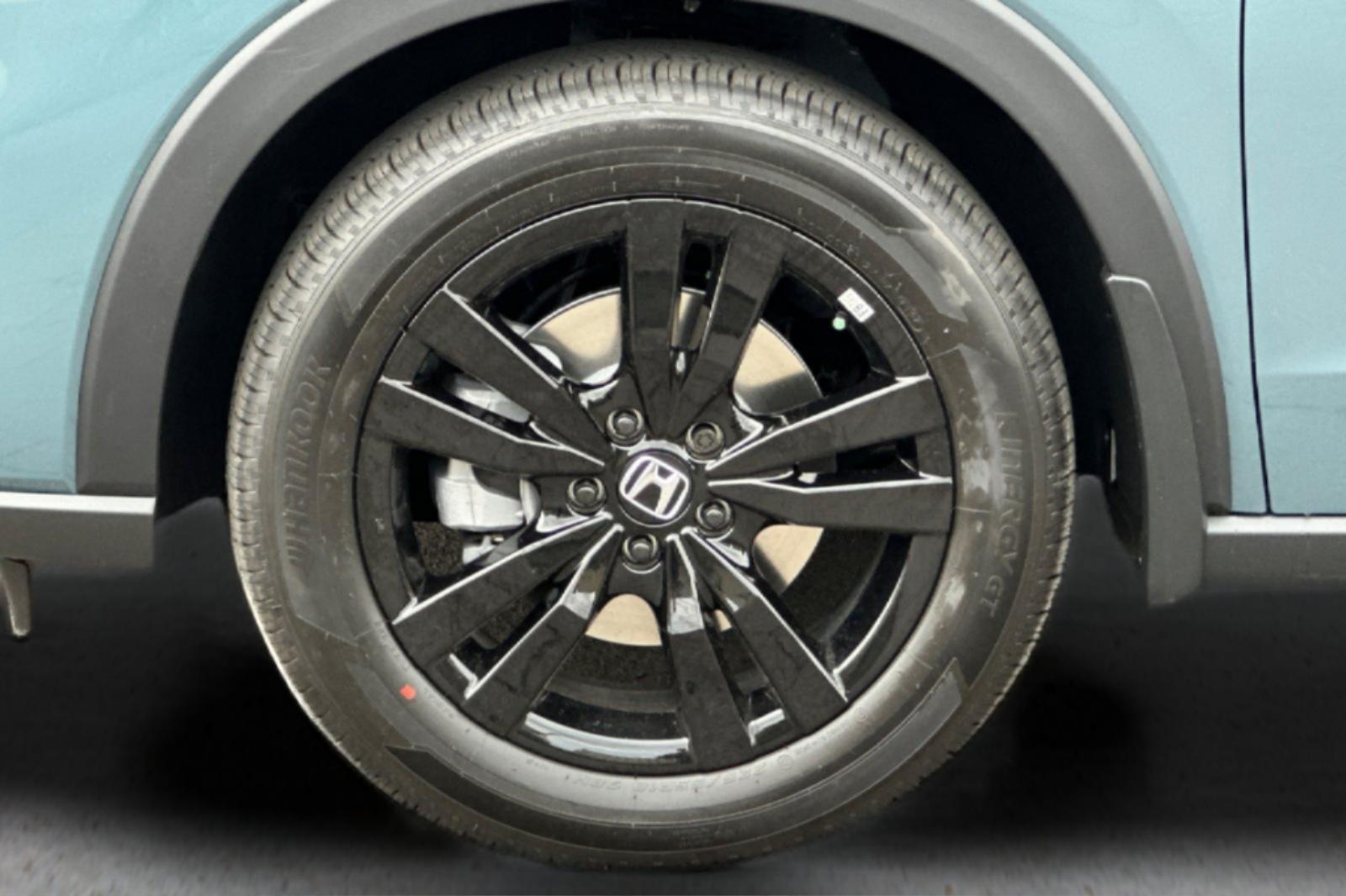 New 2027 Nordic Forest Pearl Honda Sport image 31