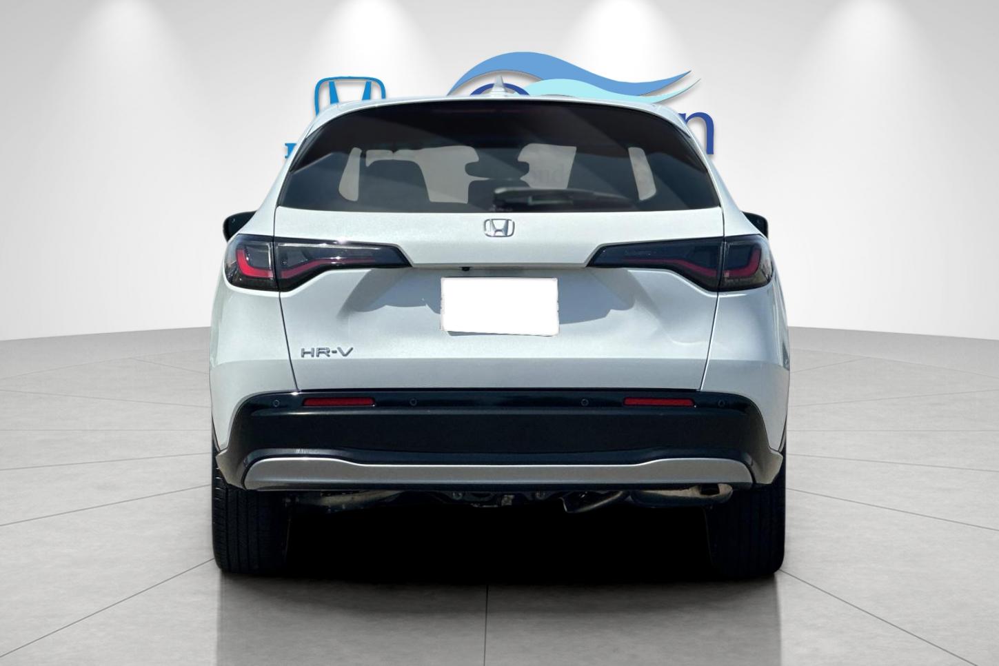 New 2027 Solar Silver Metallic Honda EX-L image 4